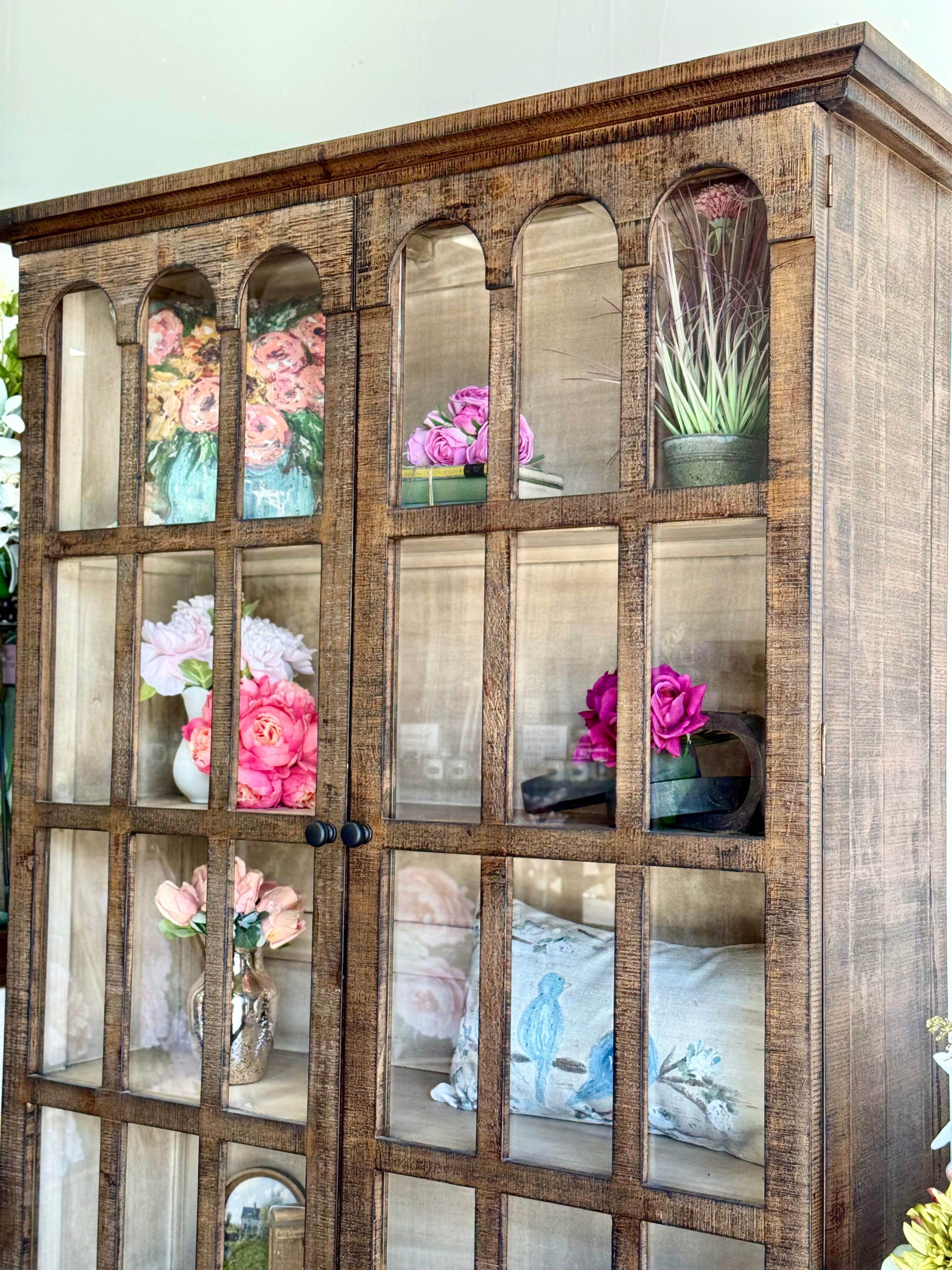 Gia Vitrine-Honeywood/Dove