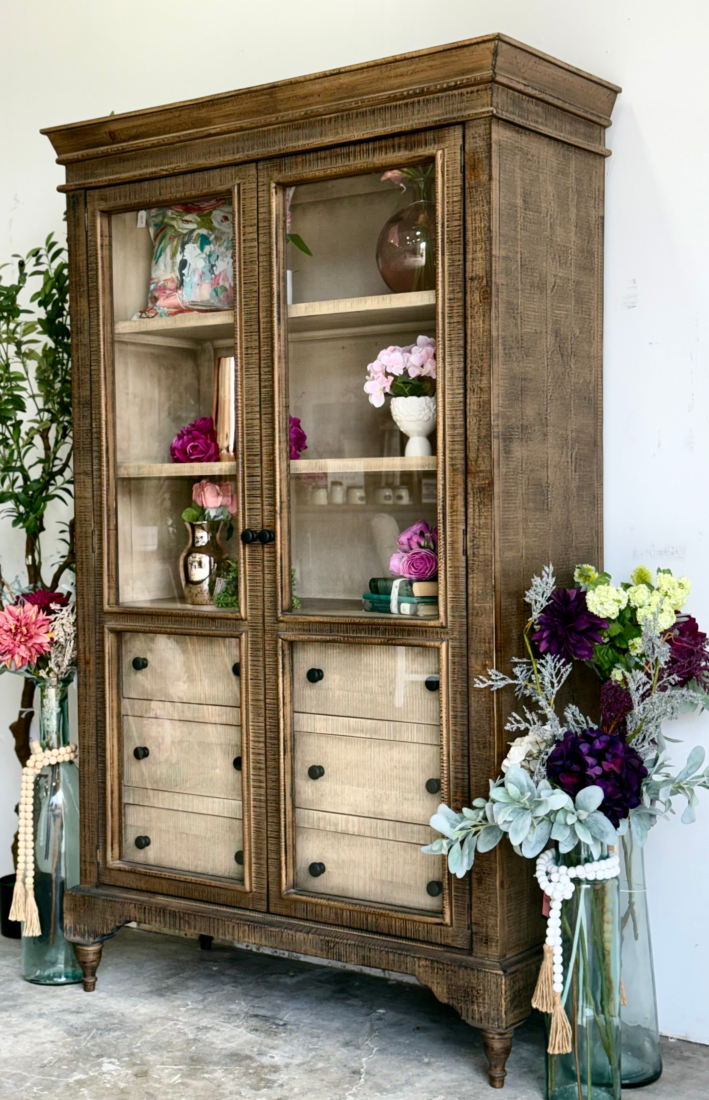 Camryn Vitrine-Honeywood™/Dove