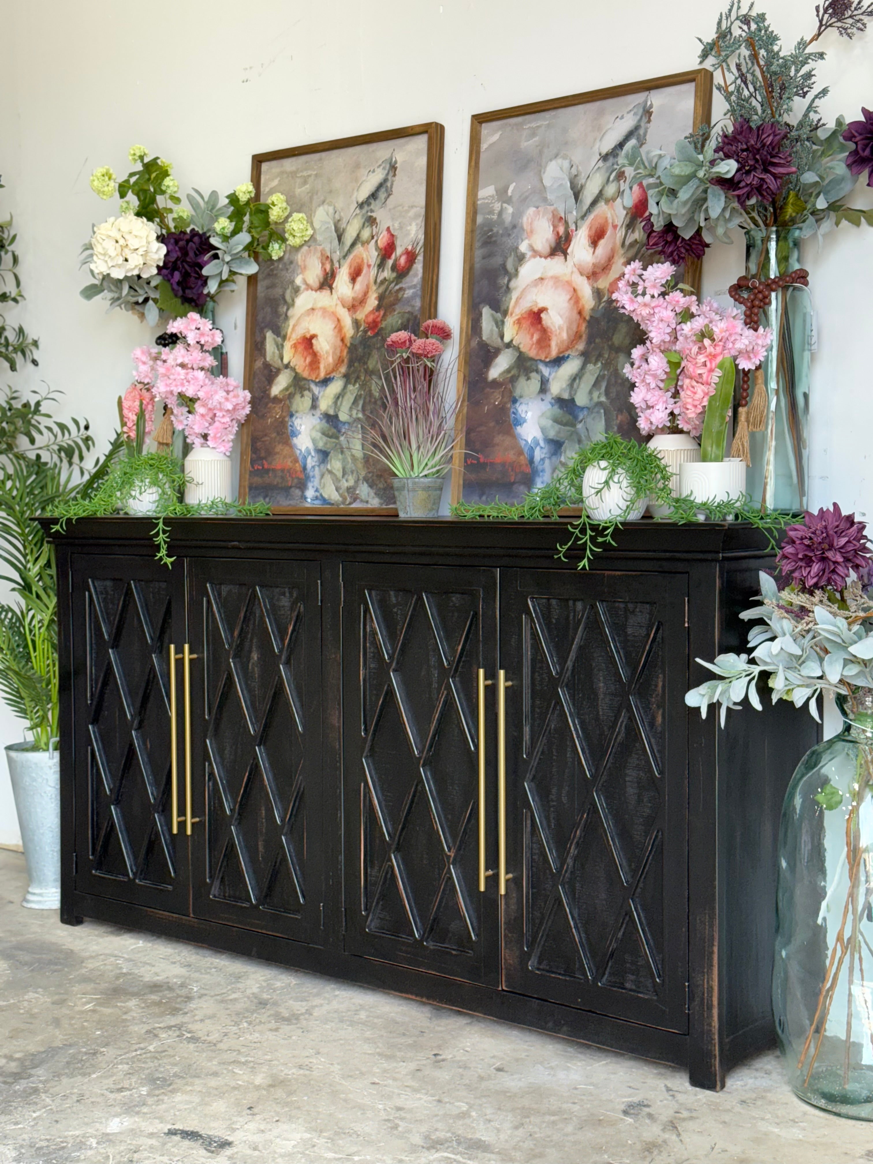 Grace 4 Door-Handrubbed Black/Gold