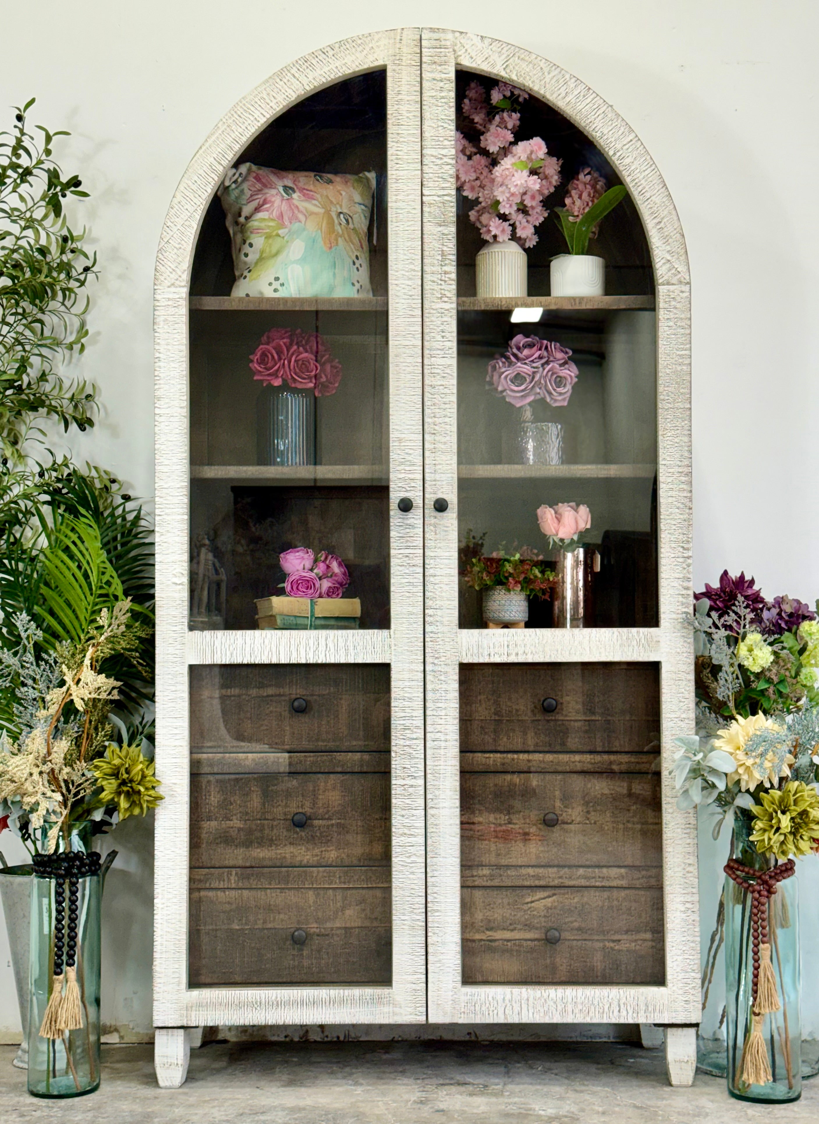 Melody Domed Vitrine-White Wheat/Honeywood