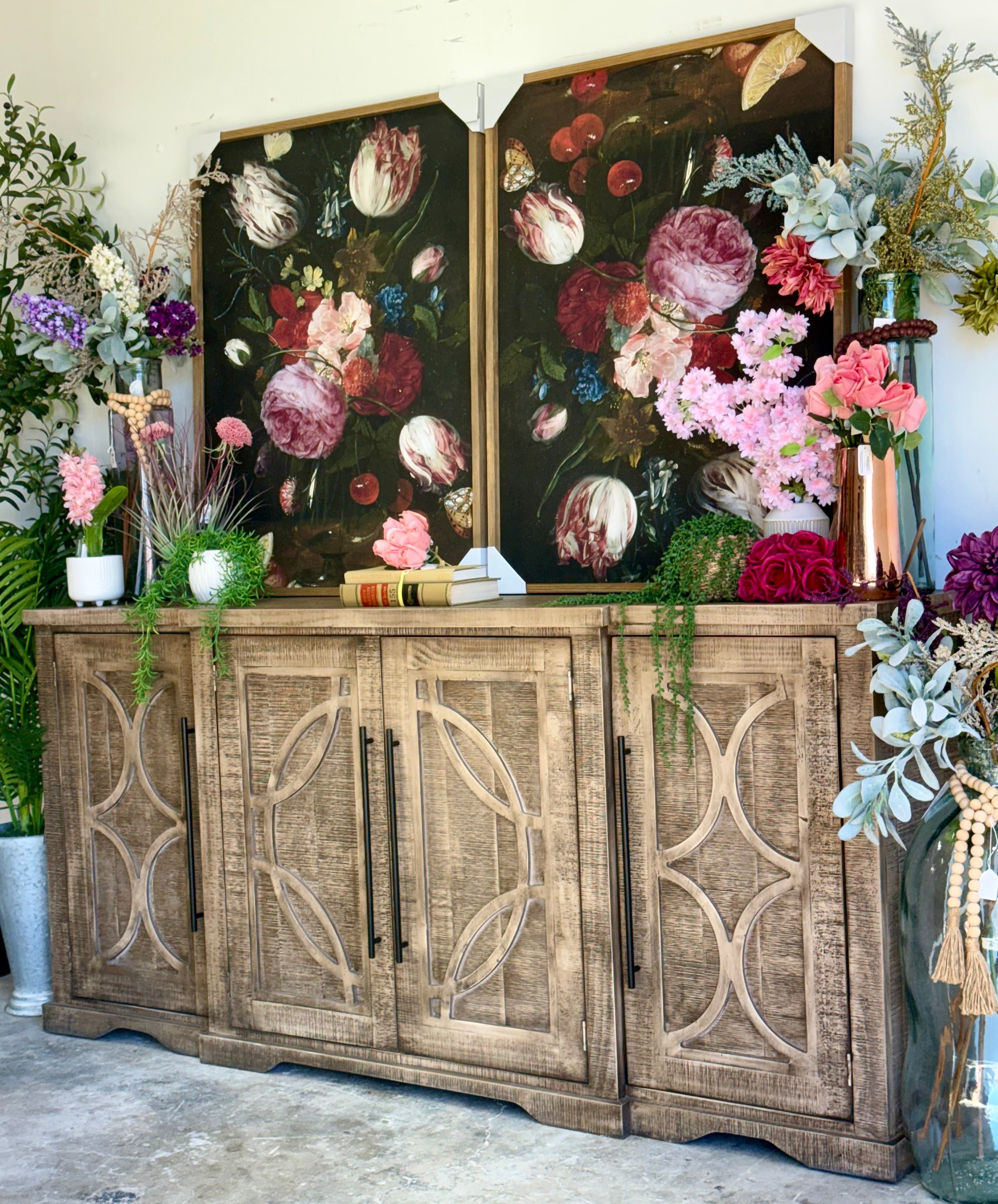 Circle Door Console-Sandstone