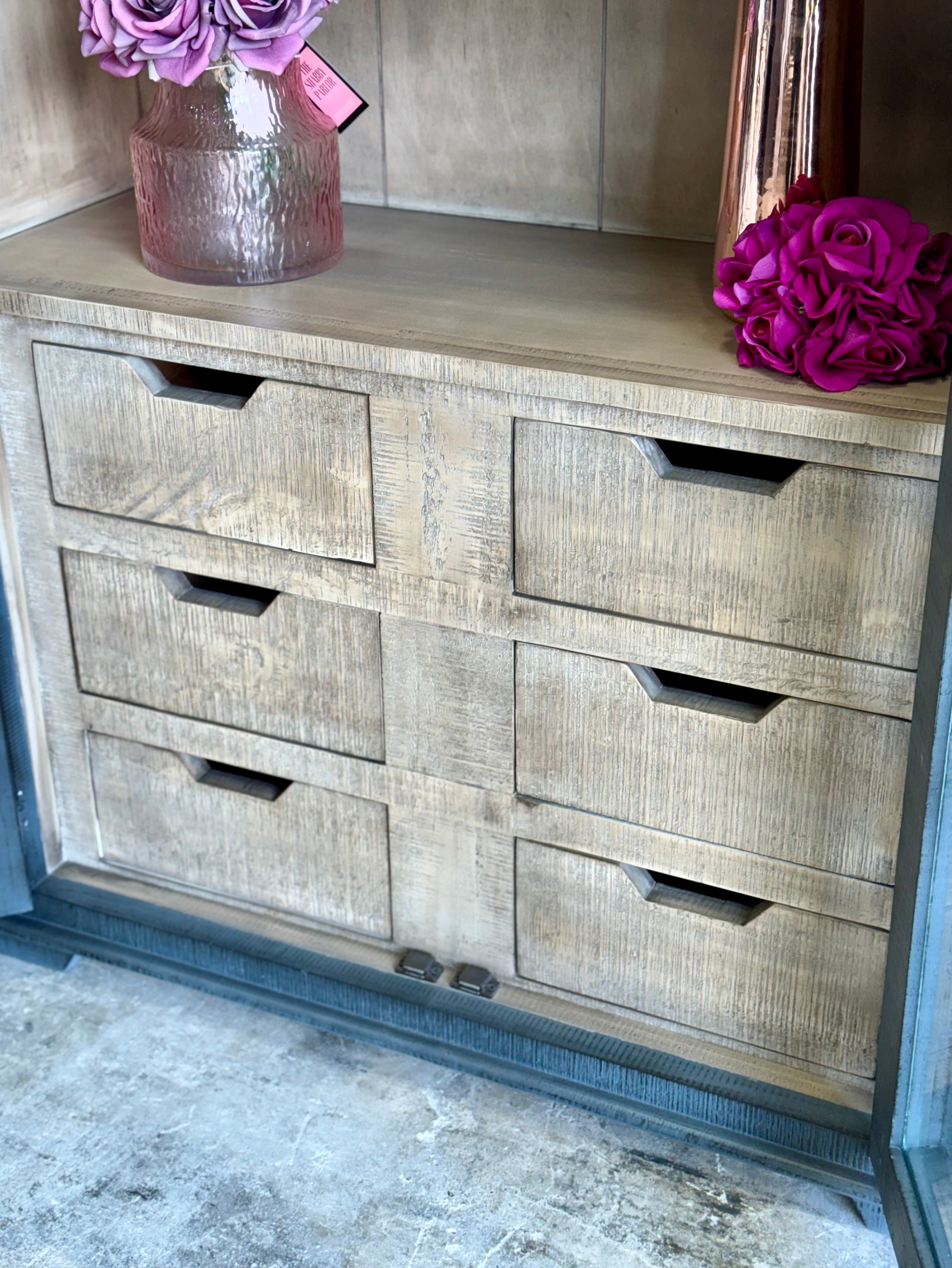 Avery Dome Vitrine-Blue Dusk/Cappuccino