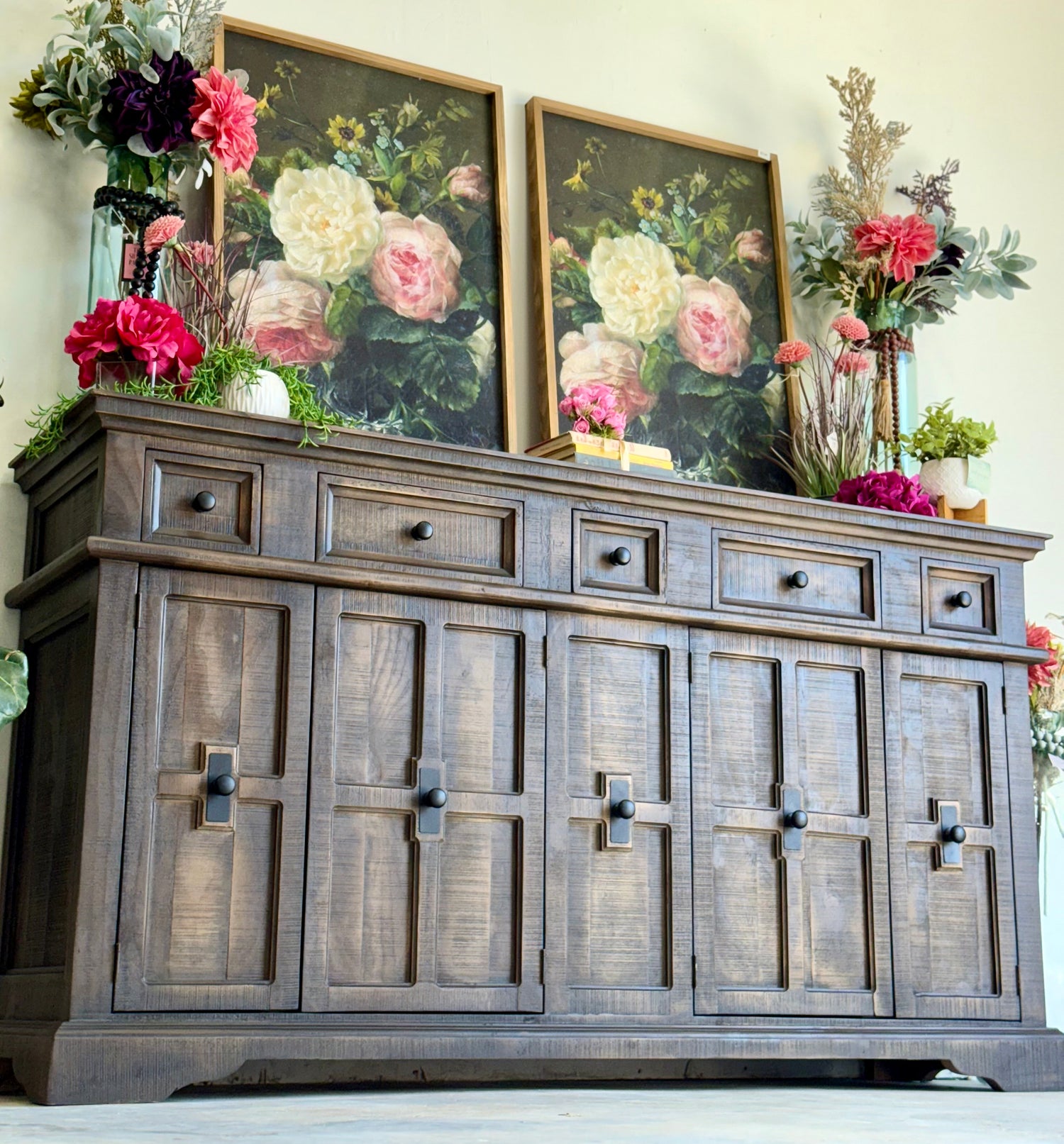 Gabriella Console-Honeywood™