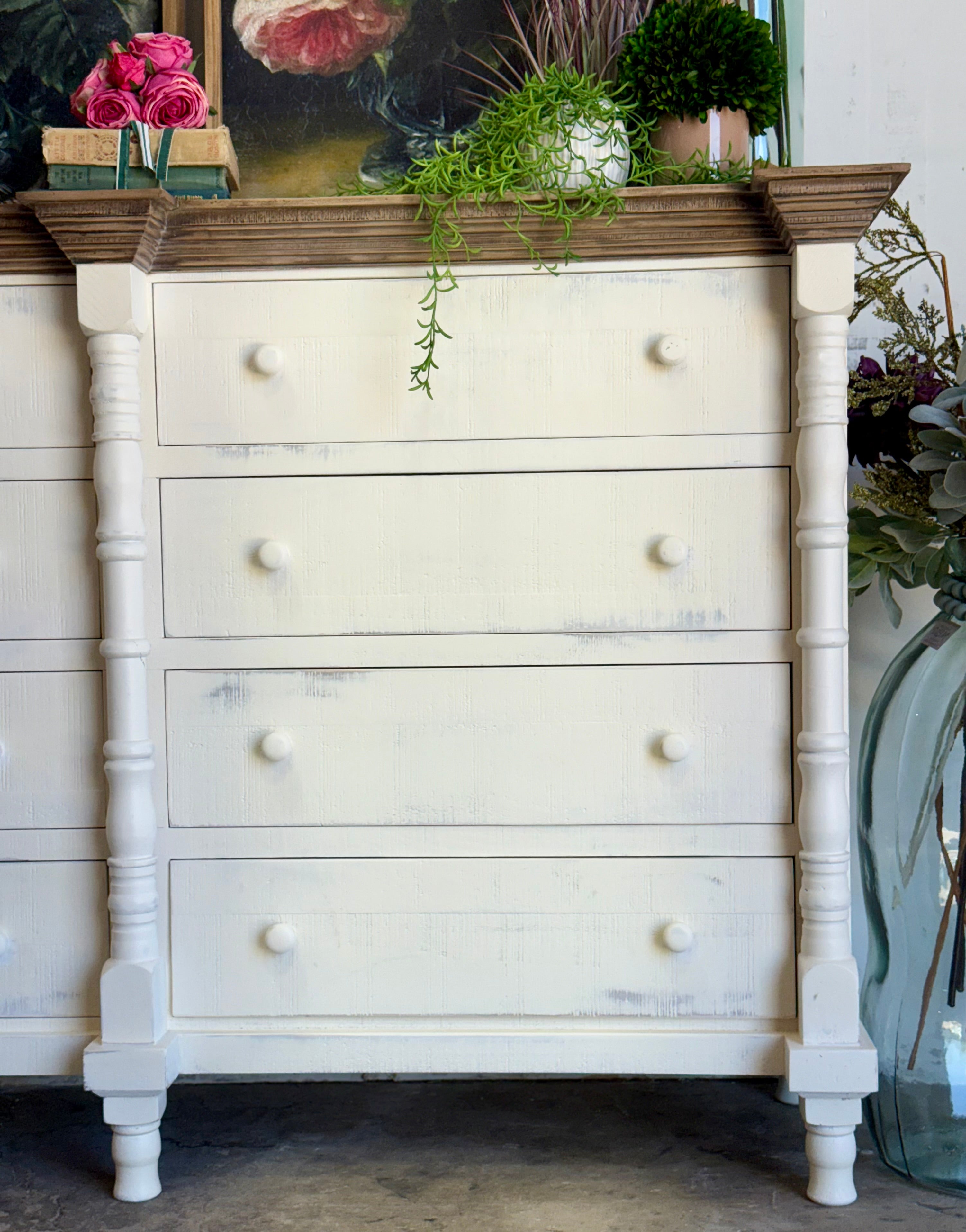 Madison Dresser-Creamy Linen™/Sandstone