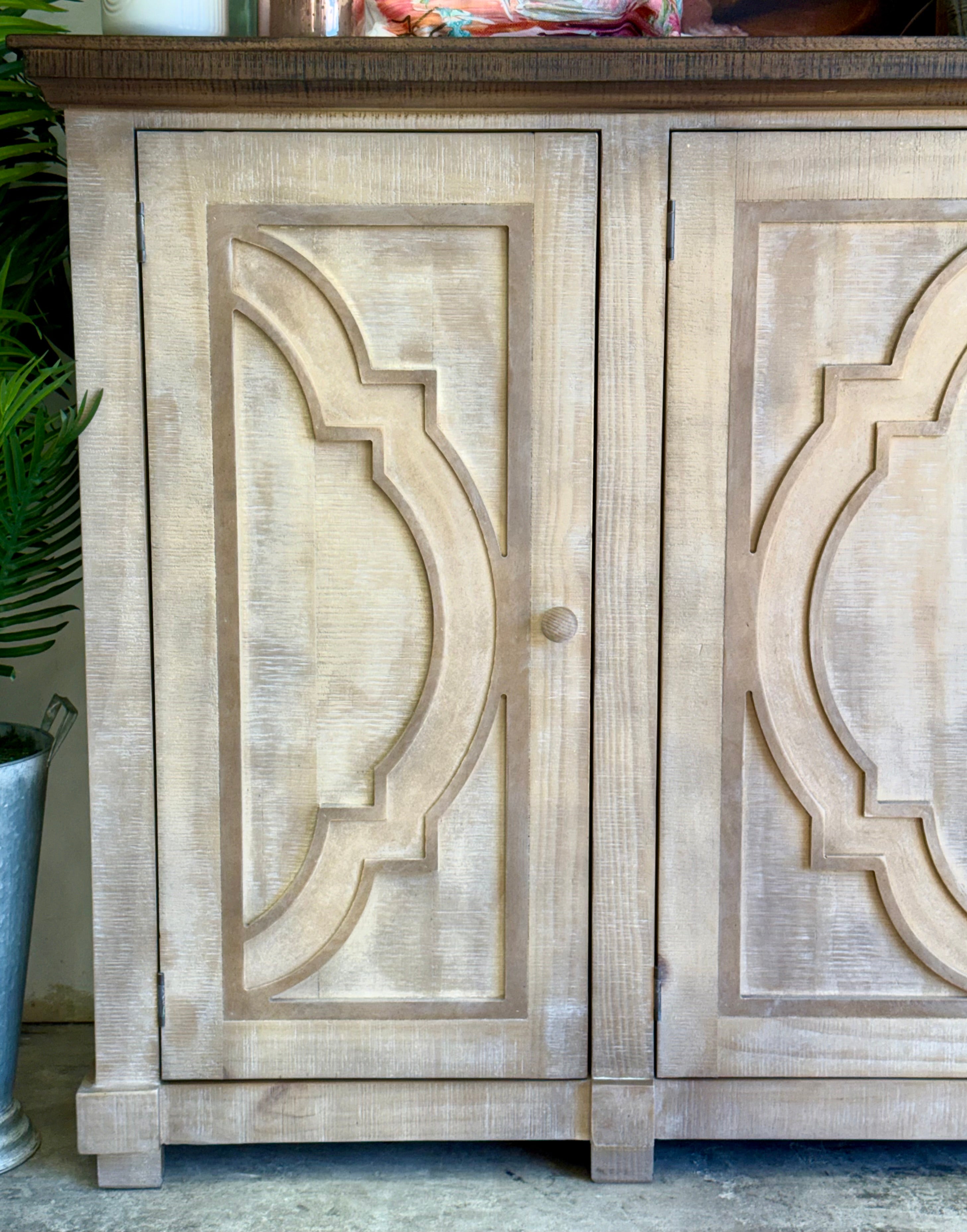 Morgan 4 Door Console-Soft Drift/Honeywood