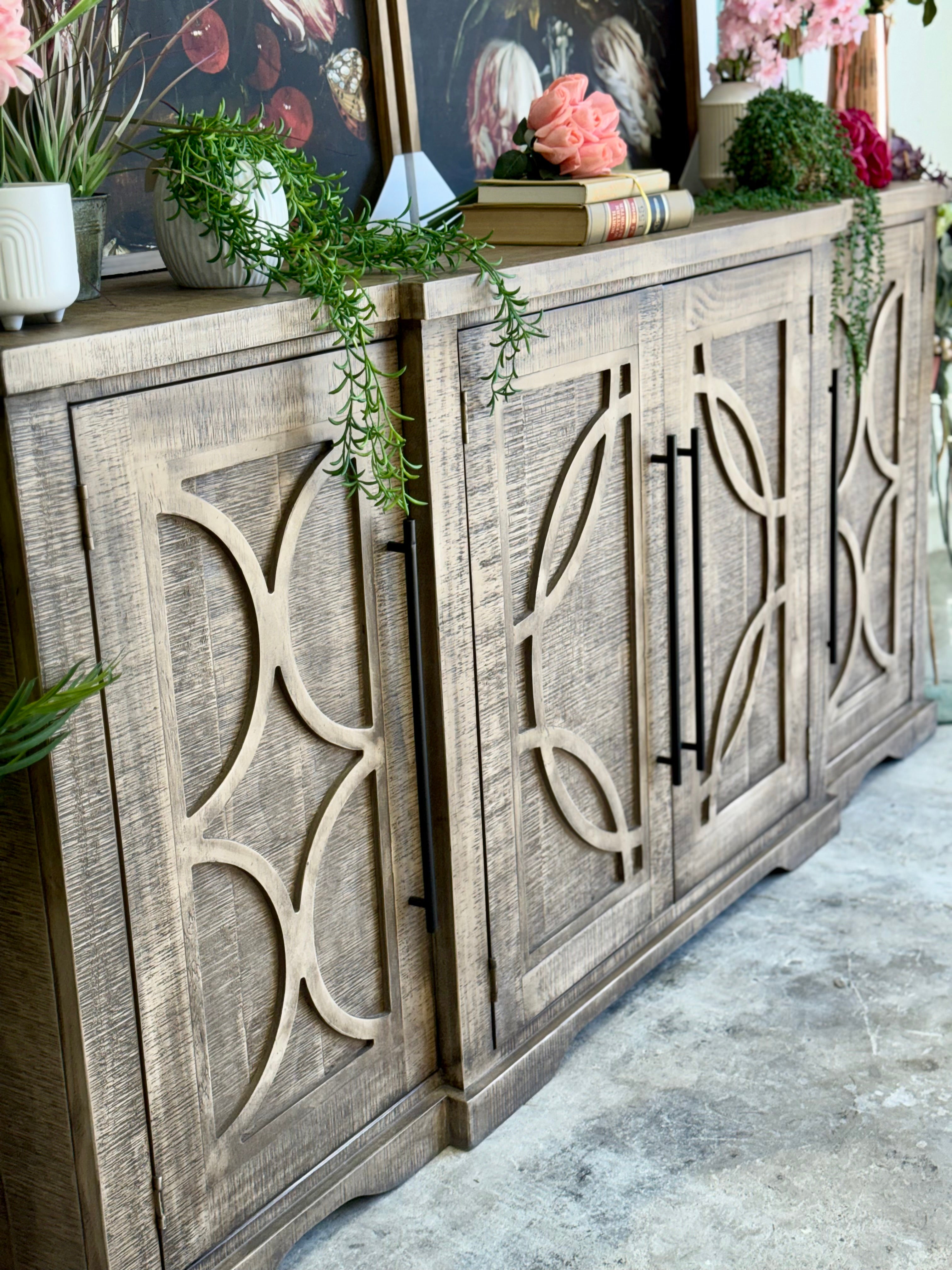 Circle Door Console-Sandstone