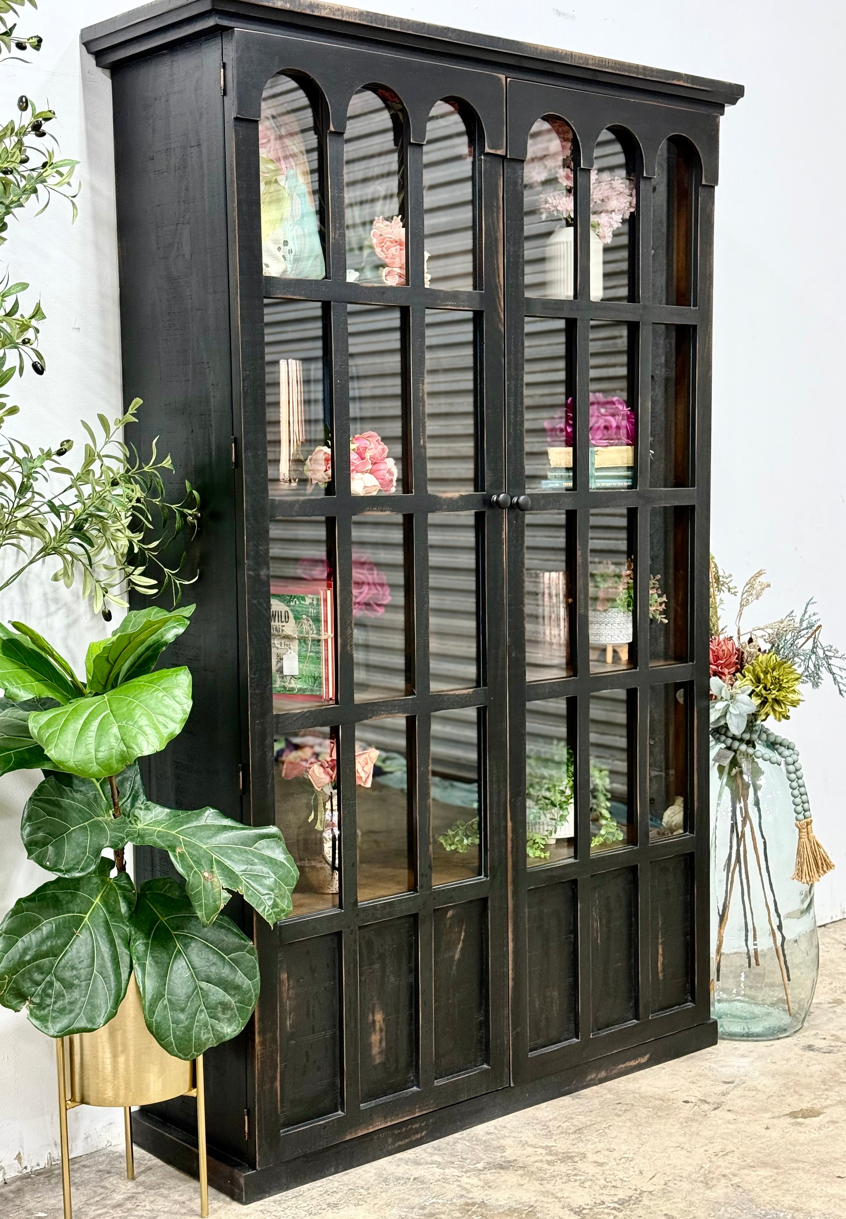 Gia Vitrine-Handrubbed Black/Sparrow