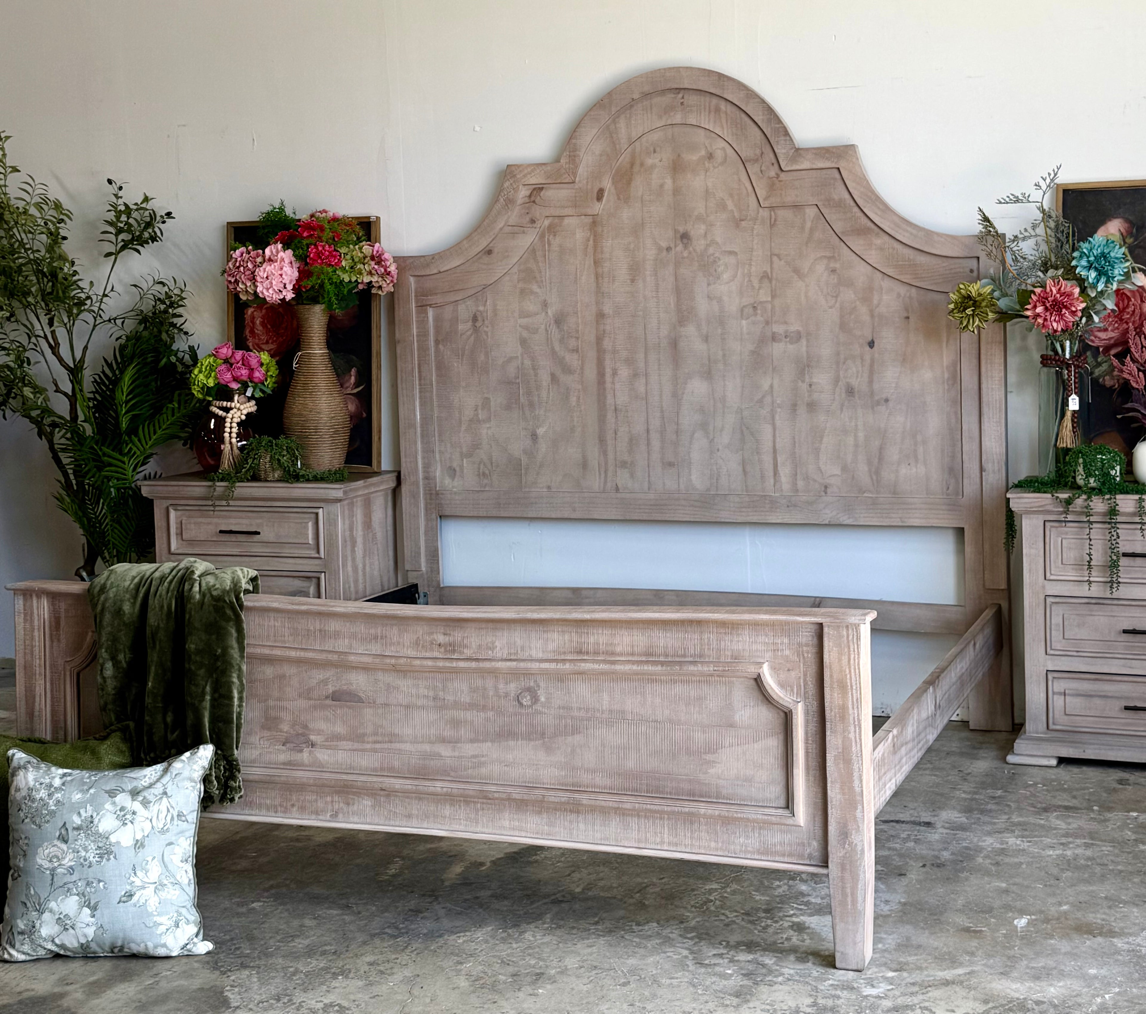 Jessica King Bed-Soft Drift™
