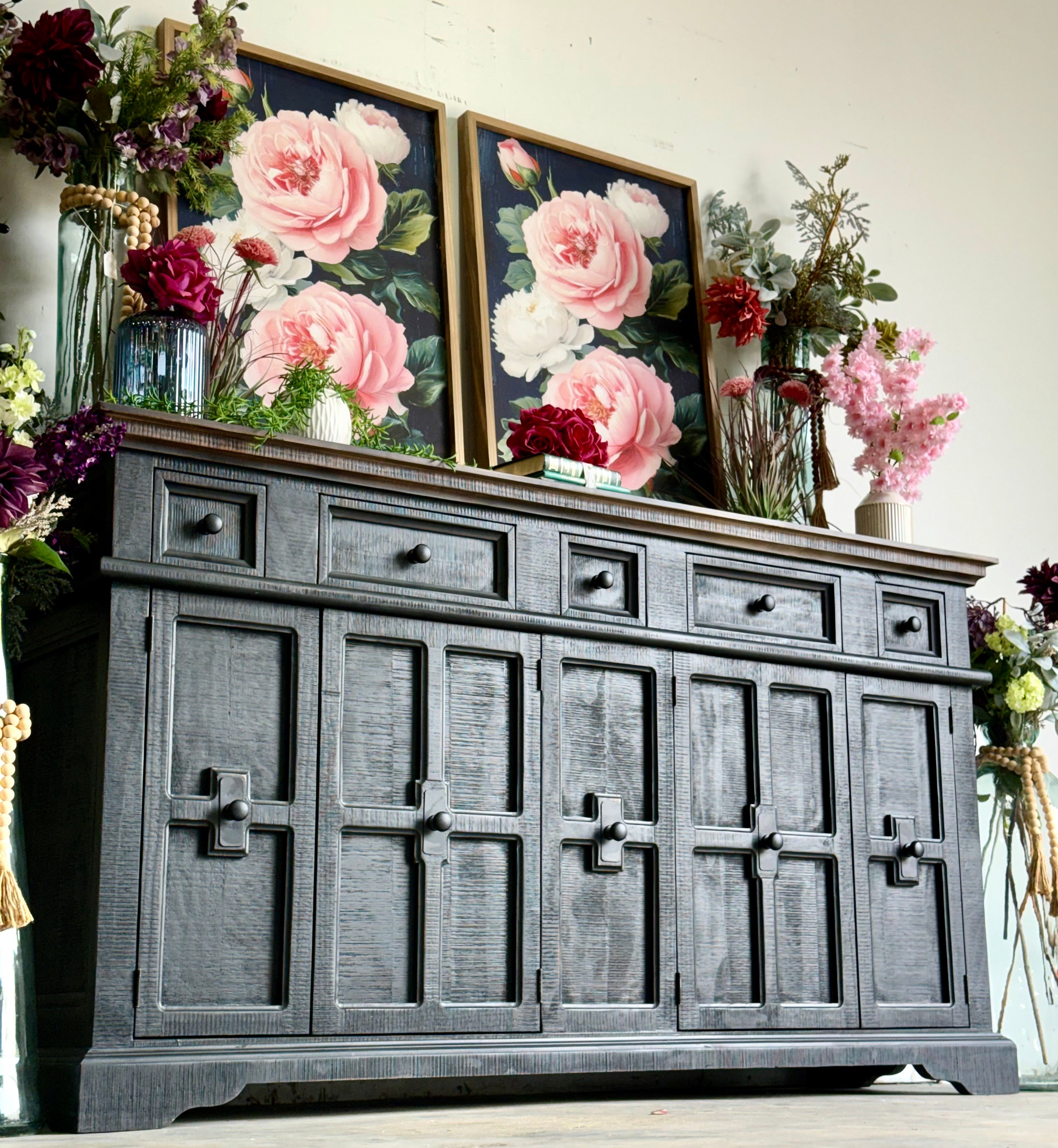 Gabriella Console-Handrubbed Black/Sparrow