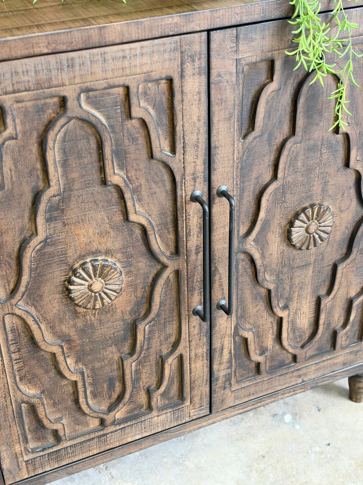 Celeste 4 Door console- Honeywood™