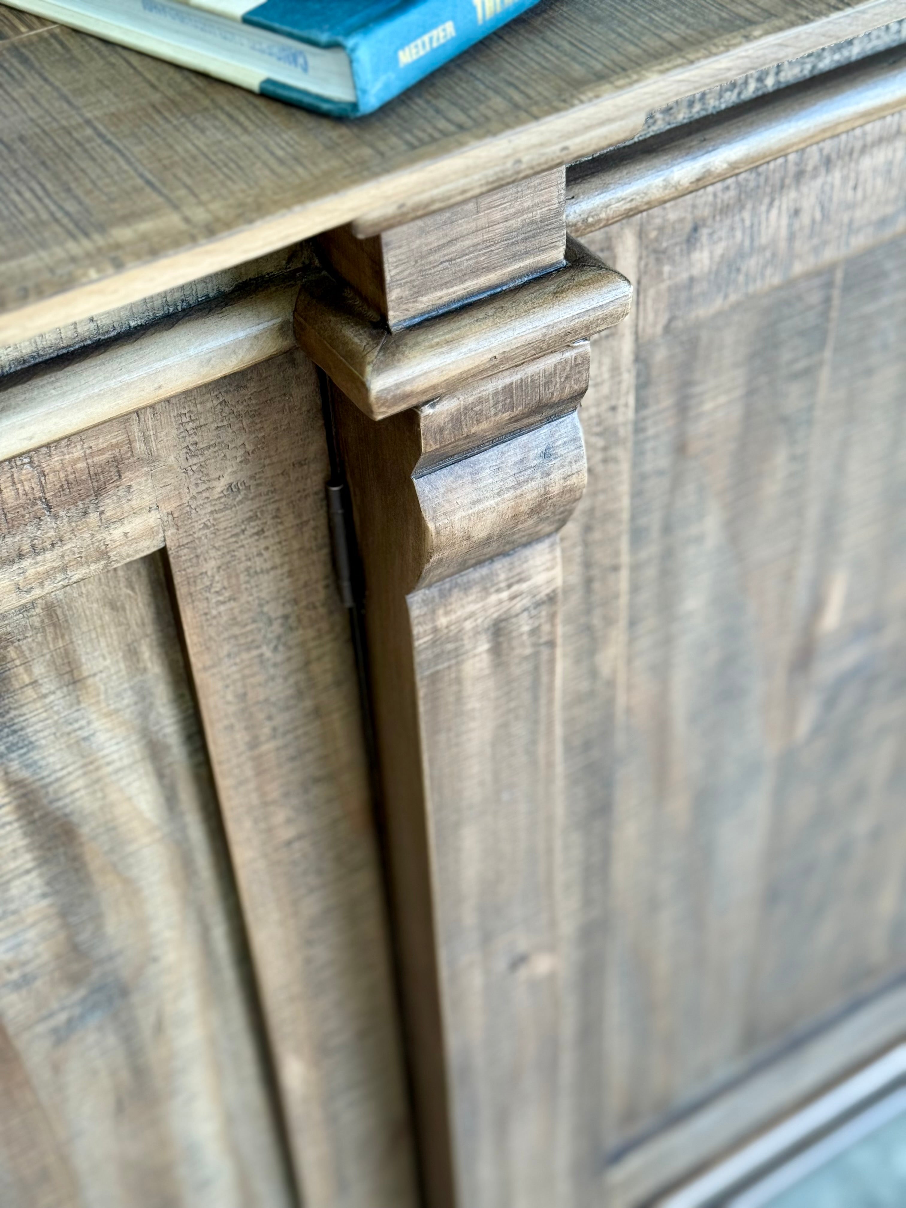 Allison 4 Door Console-Timber™