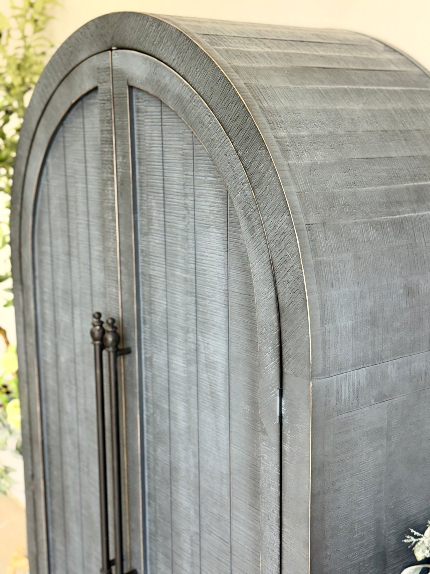 Georgia Domed Vitrine- Blue Haze™