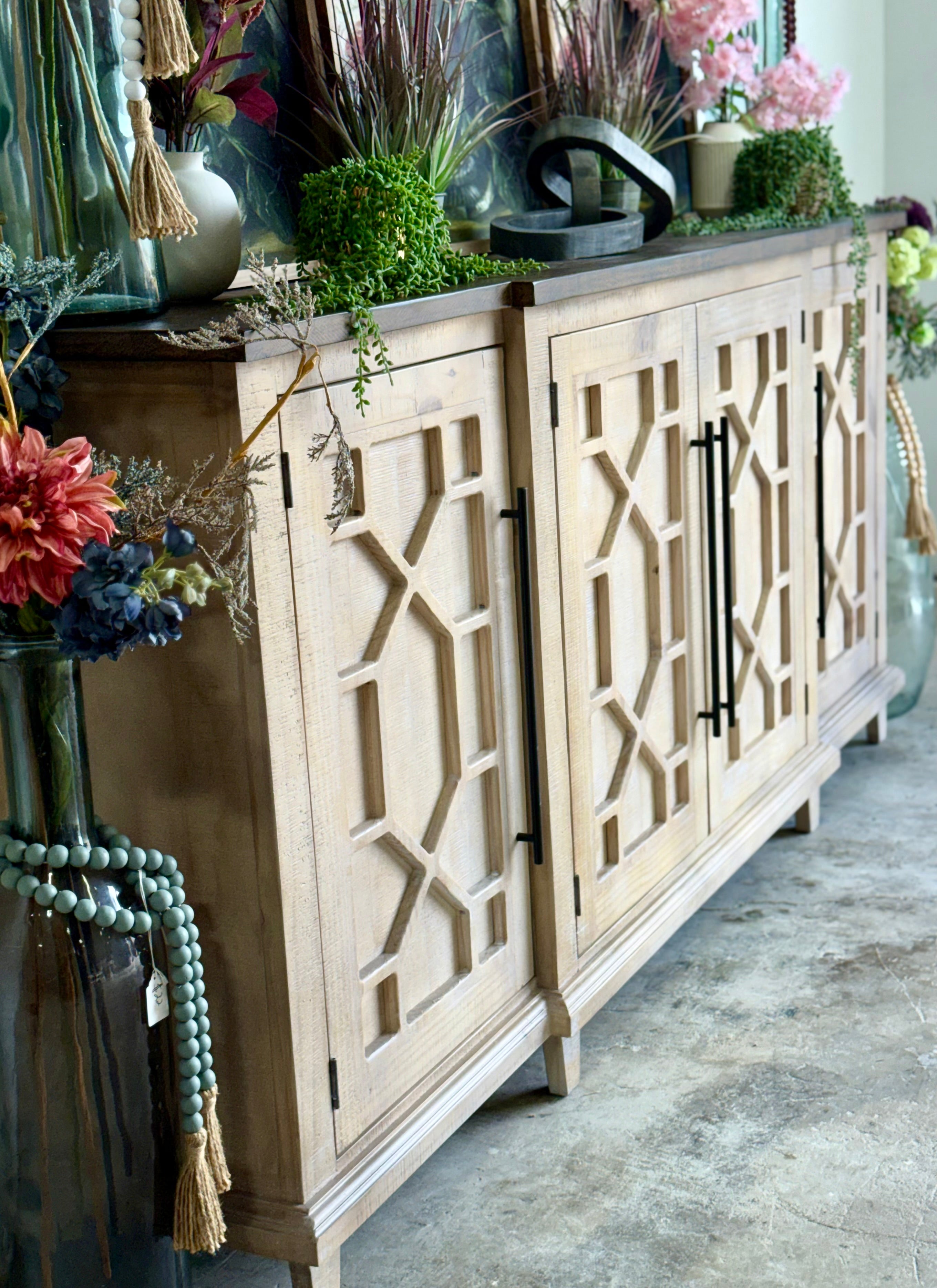 Michelle Console-Soft Drift/Honeywood