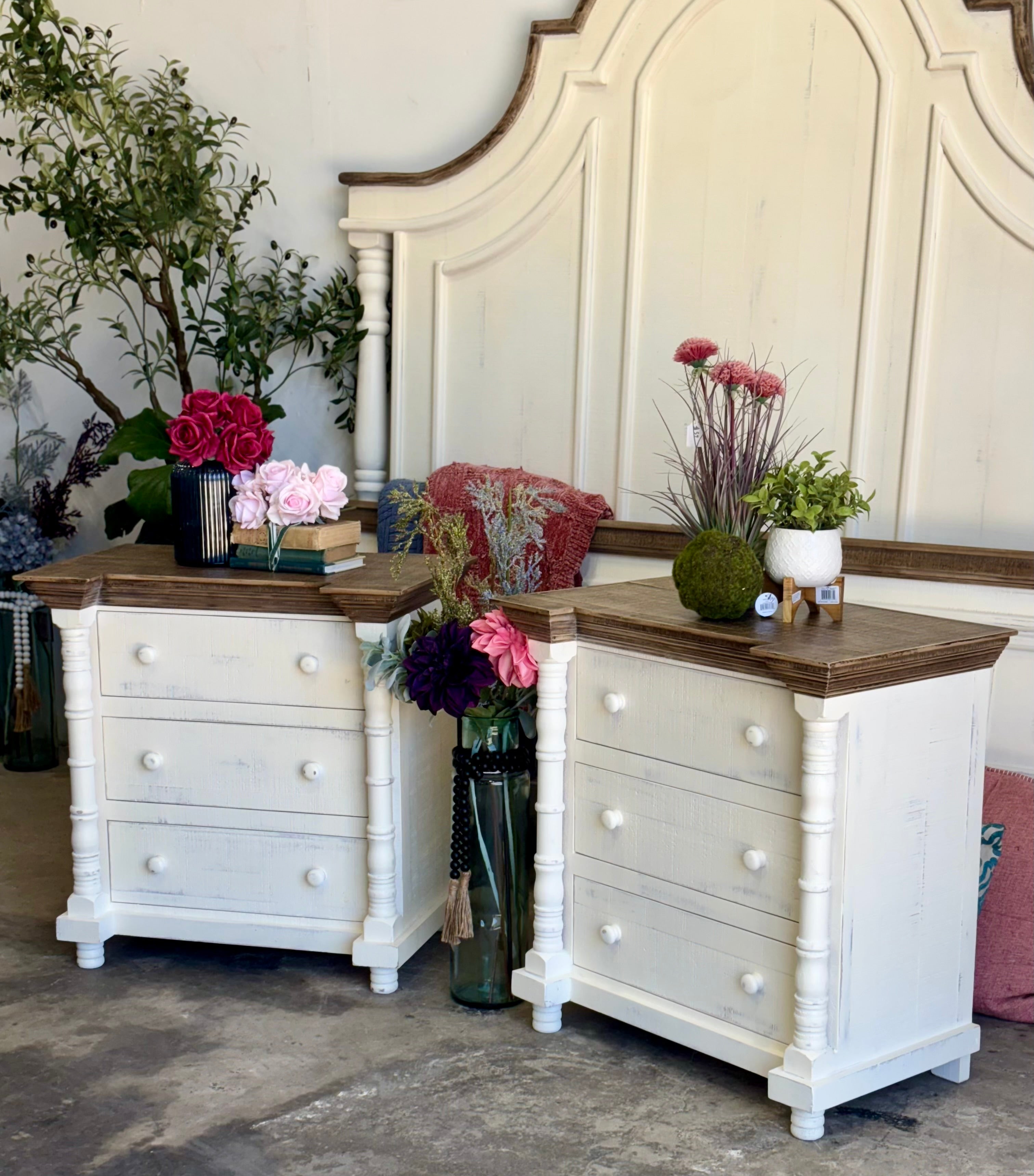 Madison Nightstand-Creamy Linen™/Sandstone
