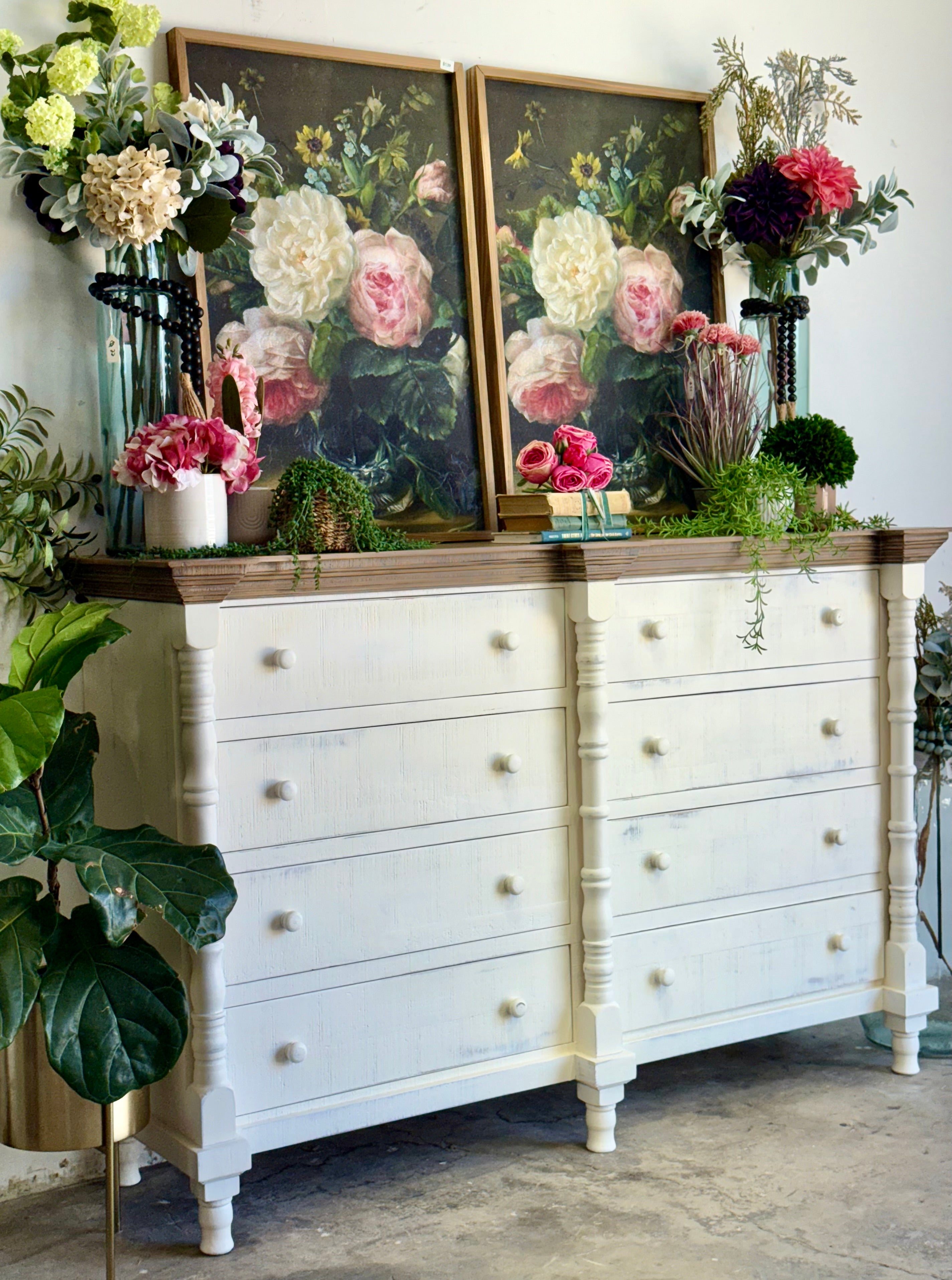 Madison Dresser-Creamy Linen™/Sandstone