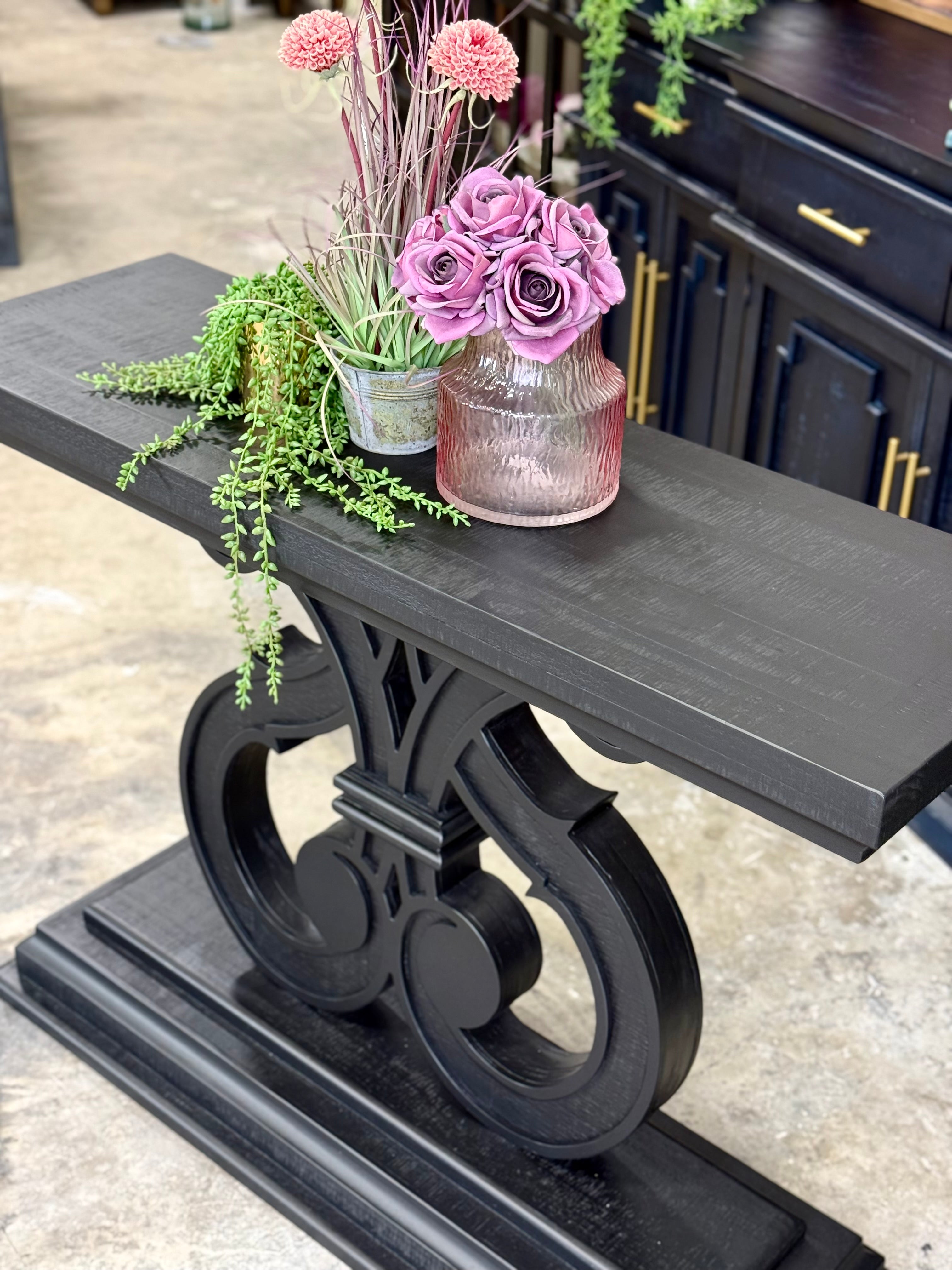Harp Entryway-Black
