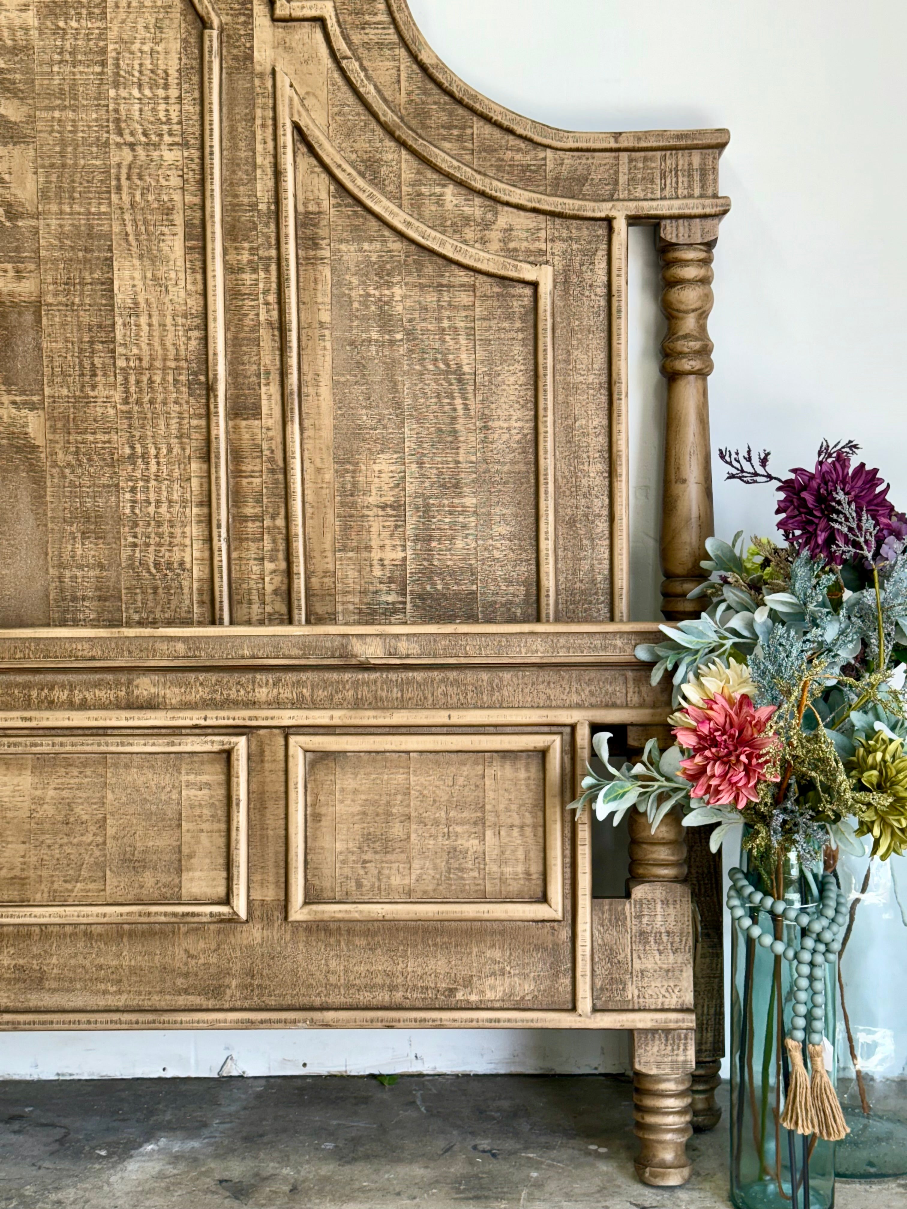 Madison King Bed-Sandstone