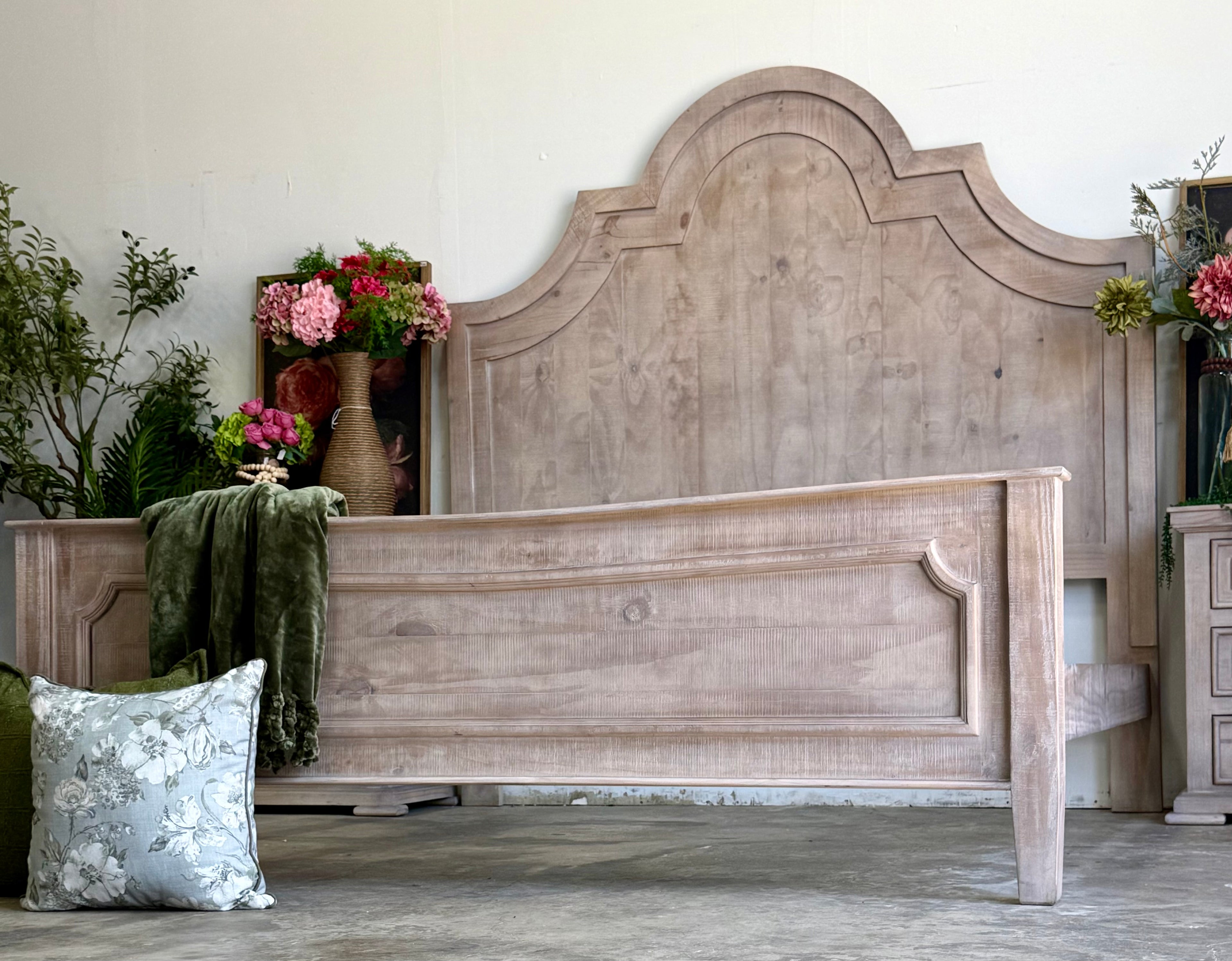 Jessica King Bed-Soft Drift™