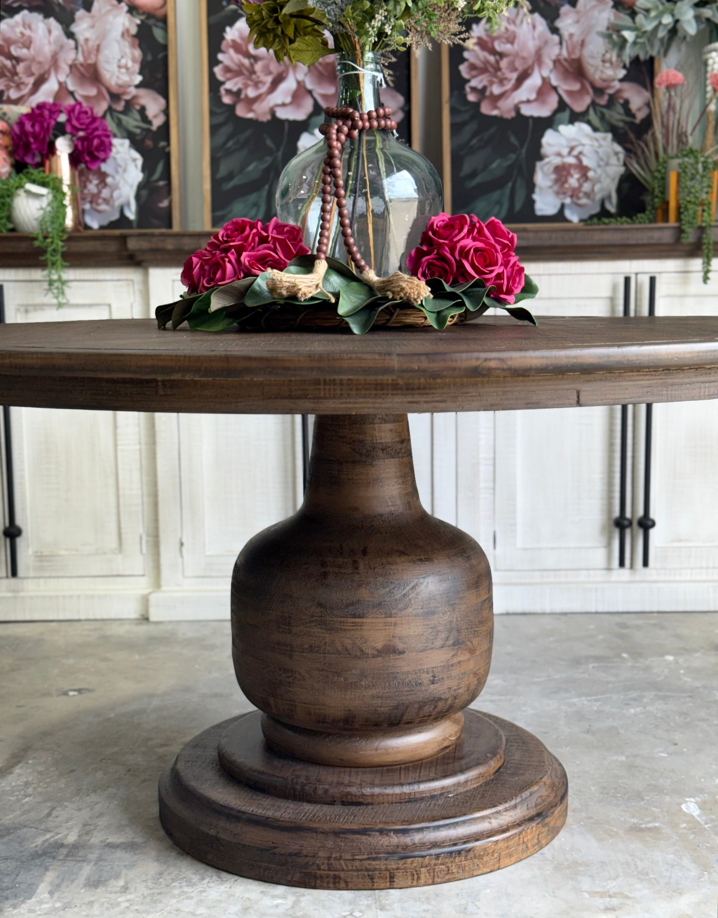 Lilly 60" Round Pedestal Dining Table-Honeywood™