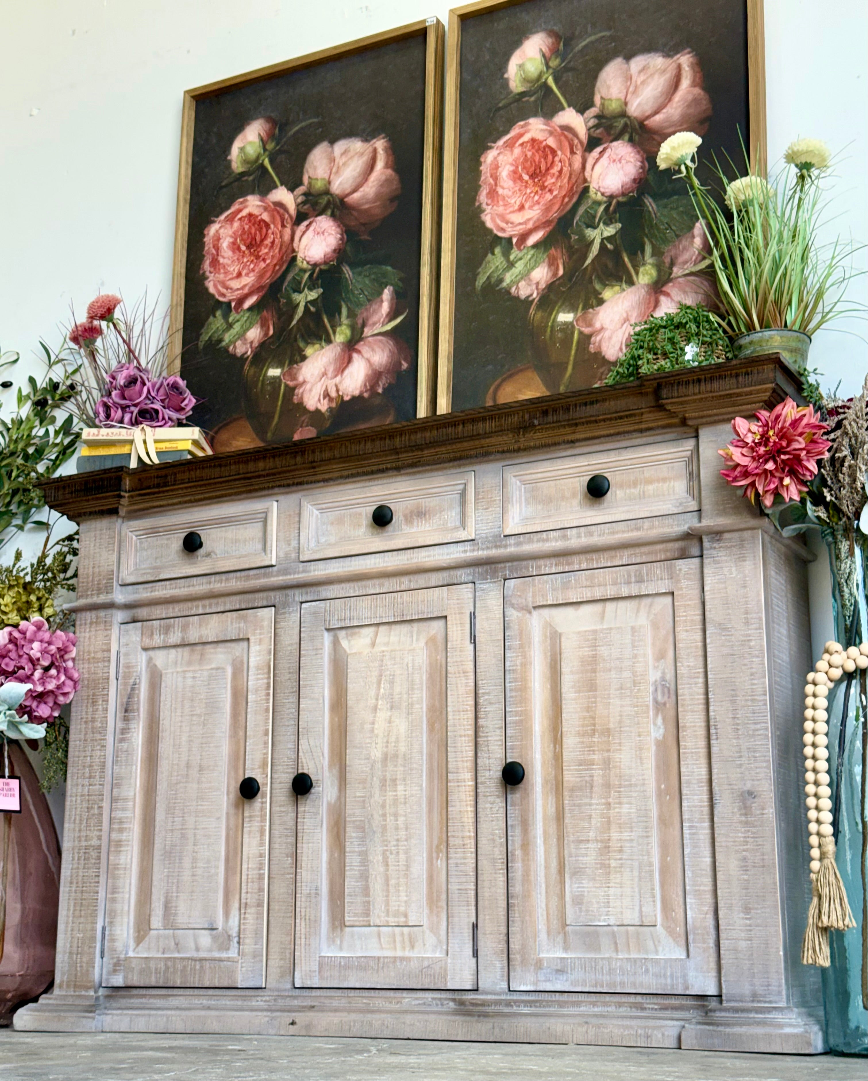 Savannah Sideboard-Soft Drift/Honeywood™