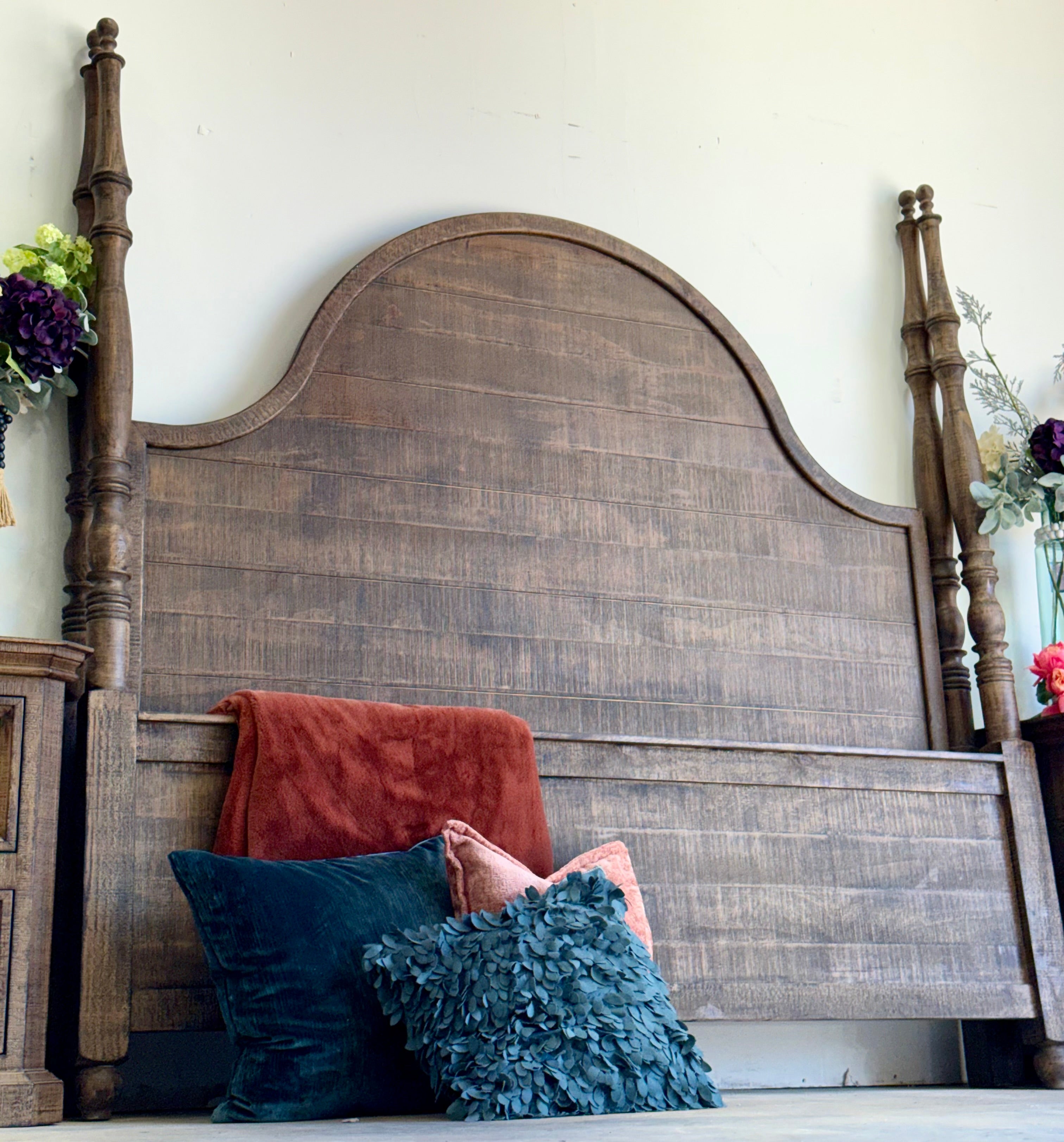 Willow King 4 Poster Bed-Honeywood™