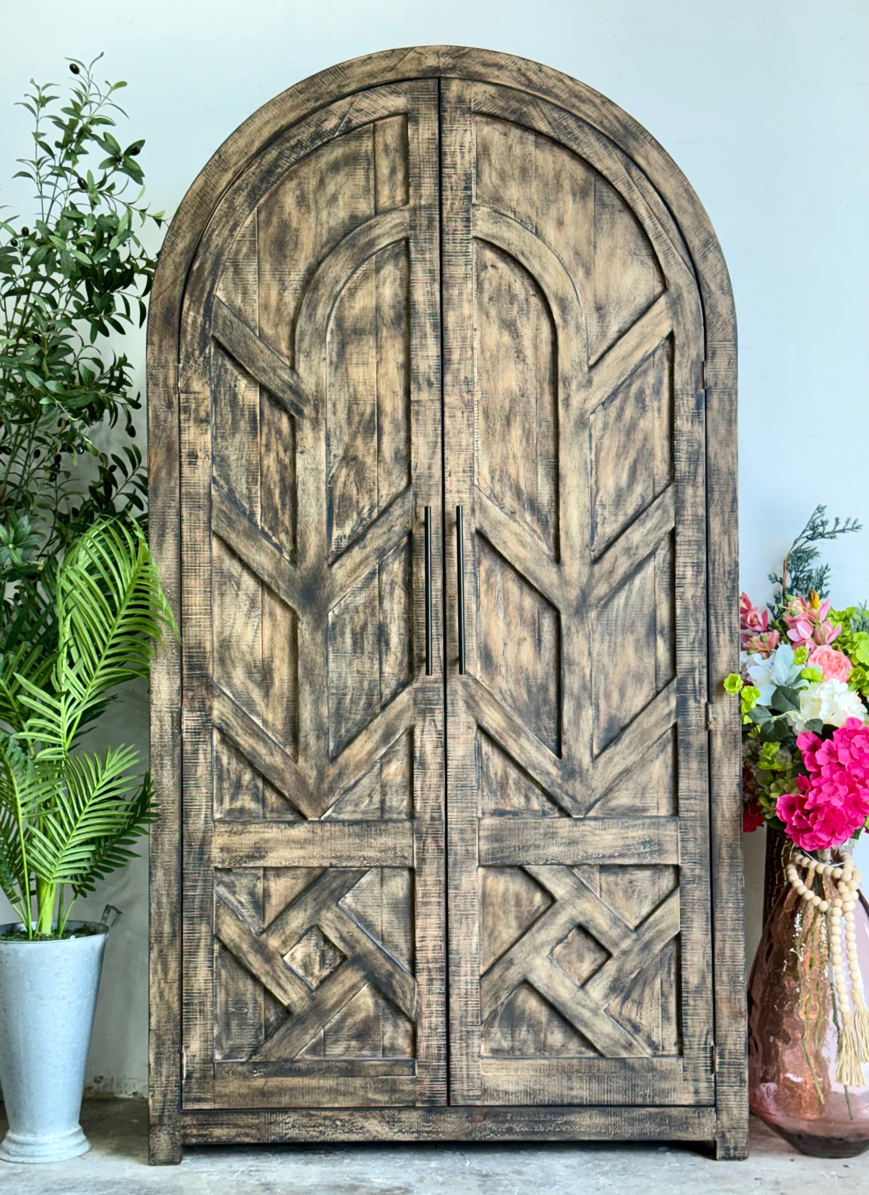 Caden Dome Vitrine-Pecan