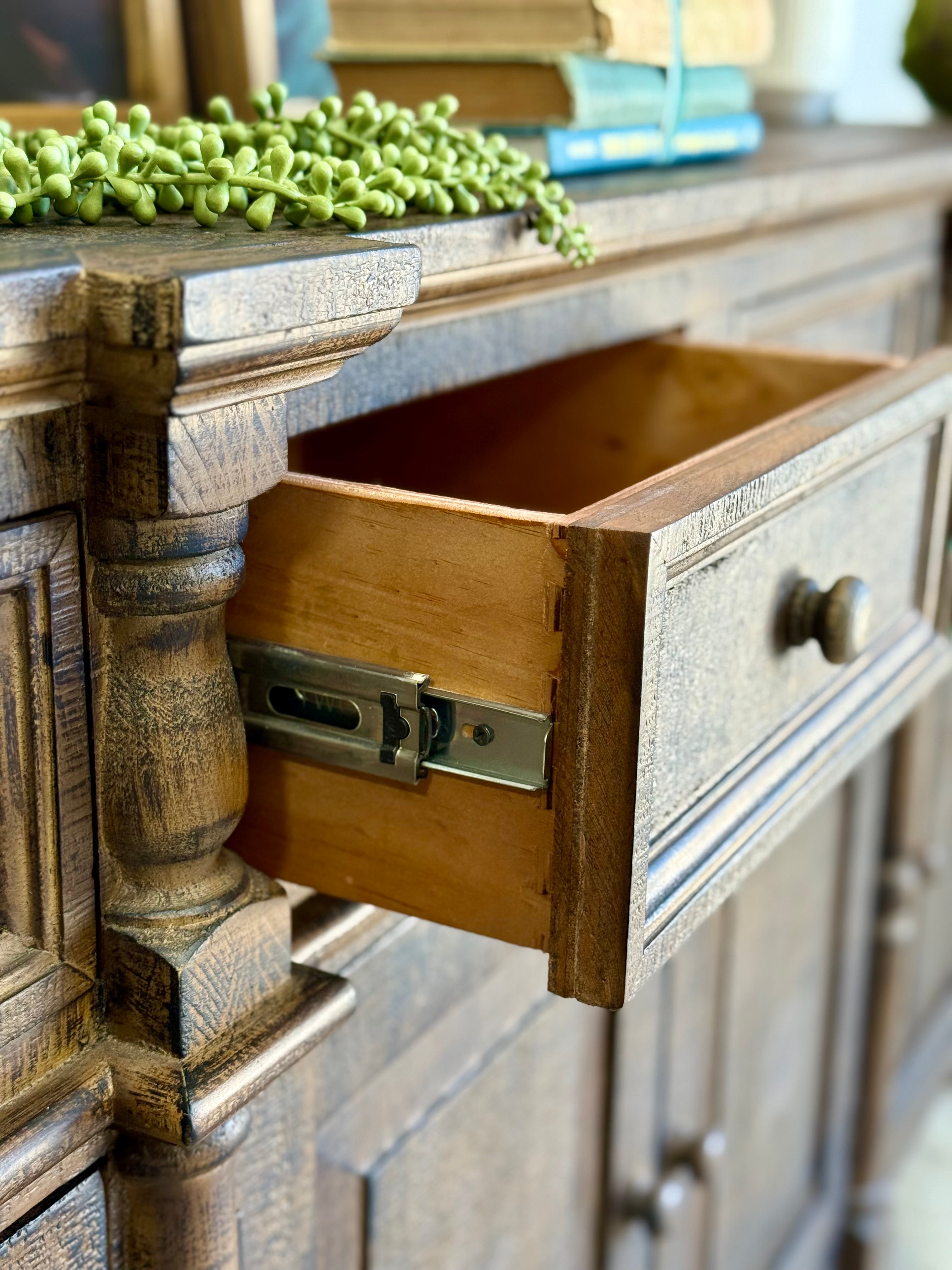 Novah 4-Door Console-Honeywood™