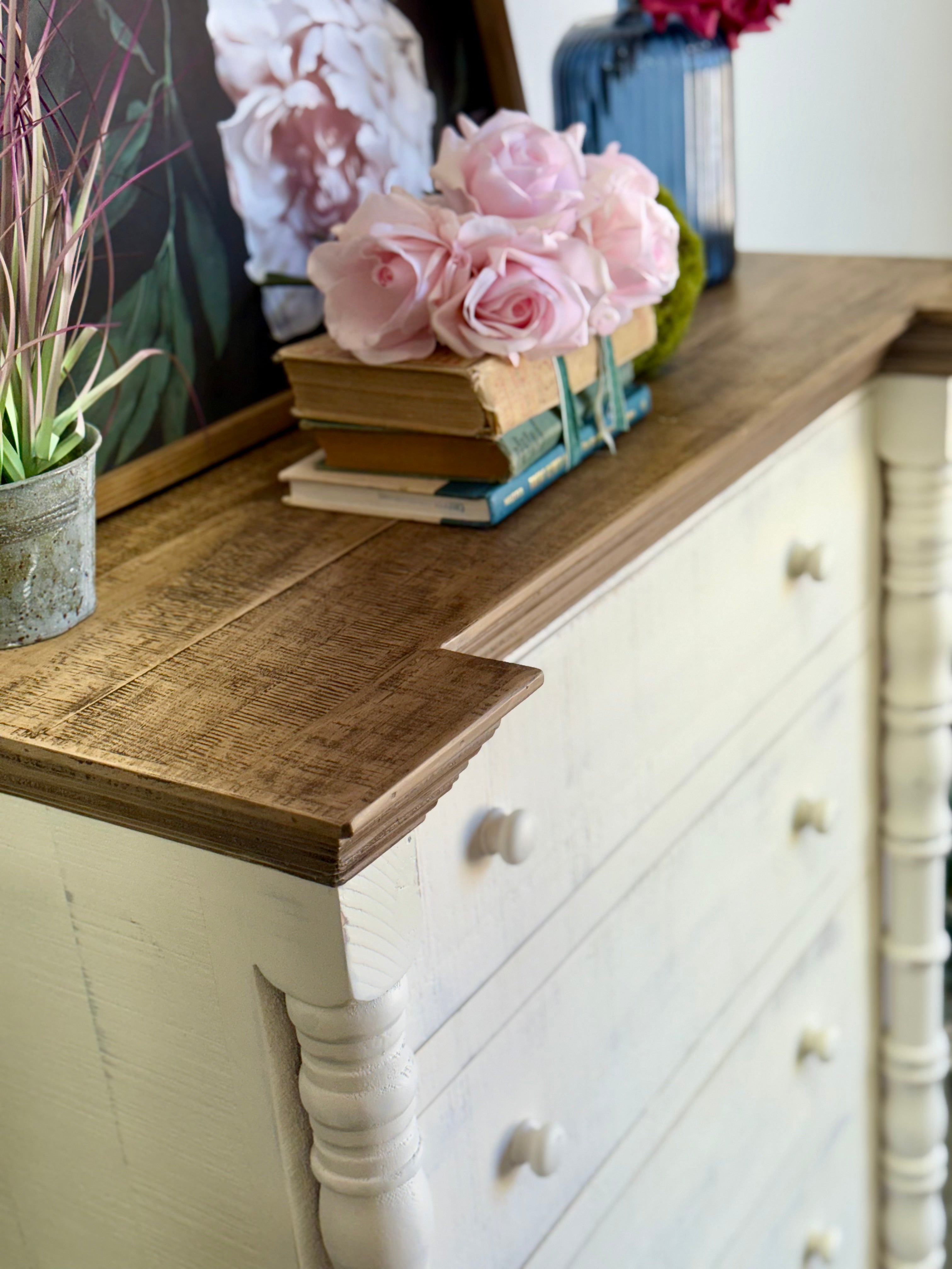 Madison Chest of Drawer-Creamy Linen™/Sandstone