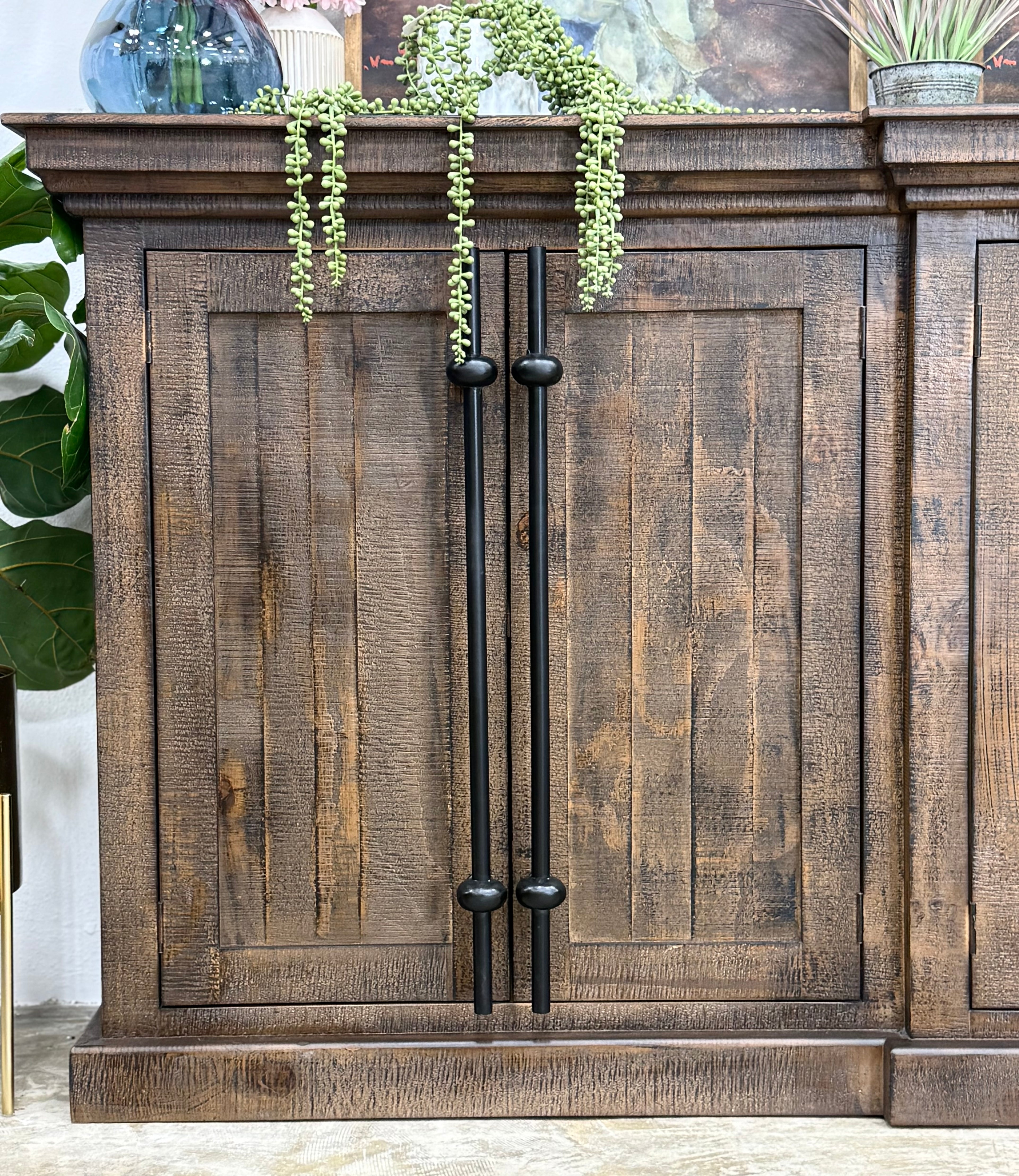 Kylie Console-Honeywood™