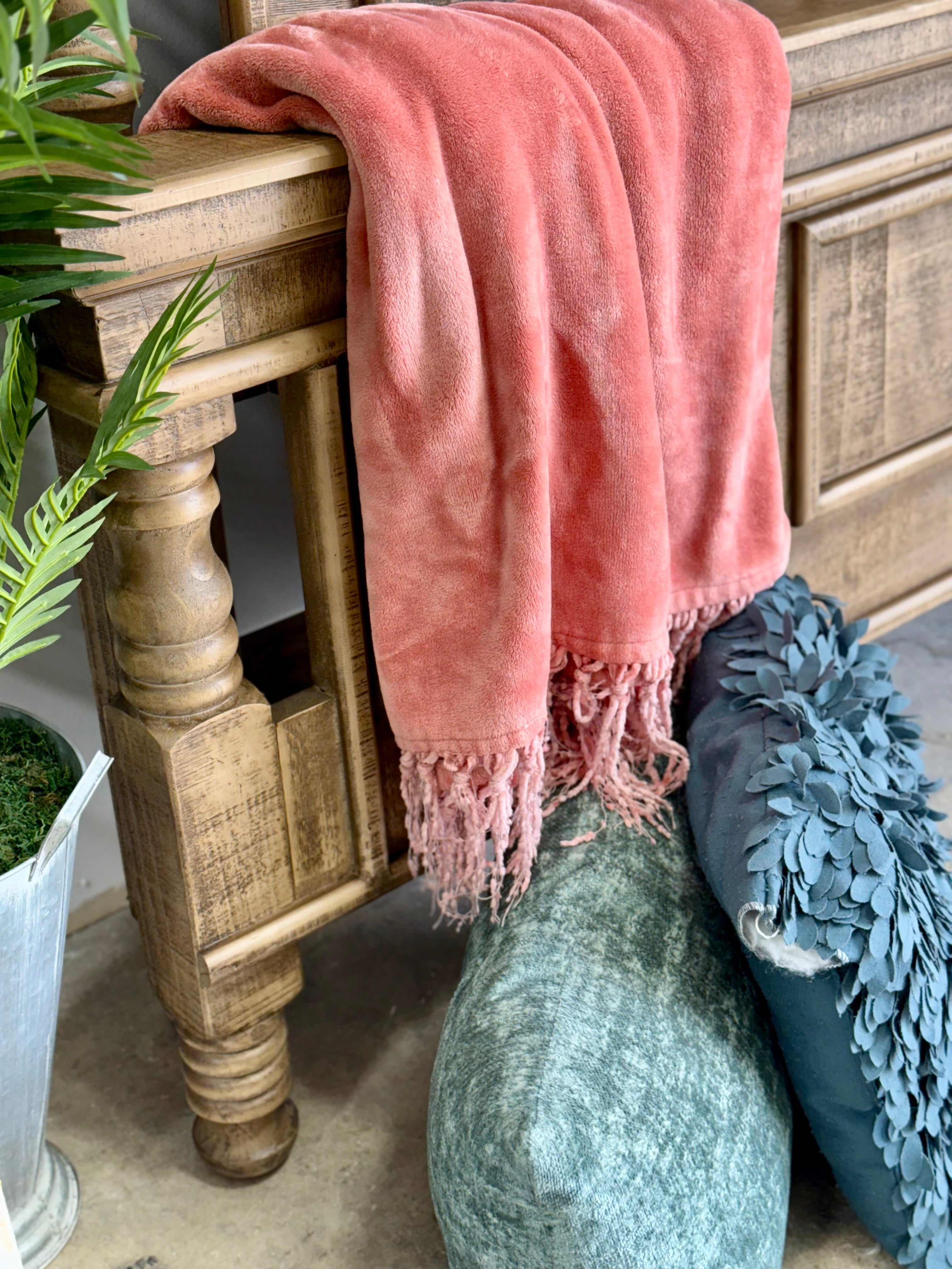 Madison King Bed-Sandstone