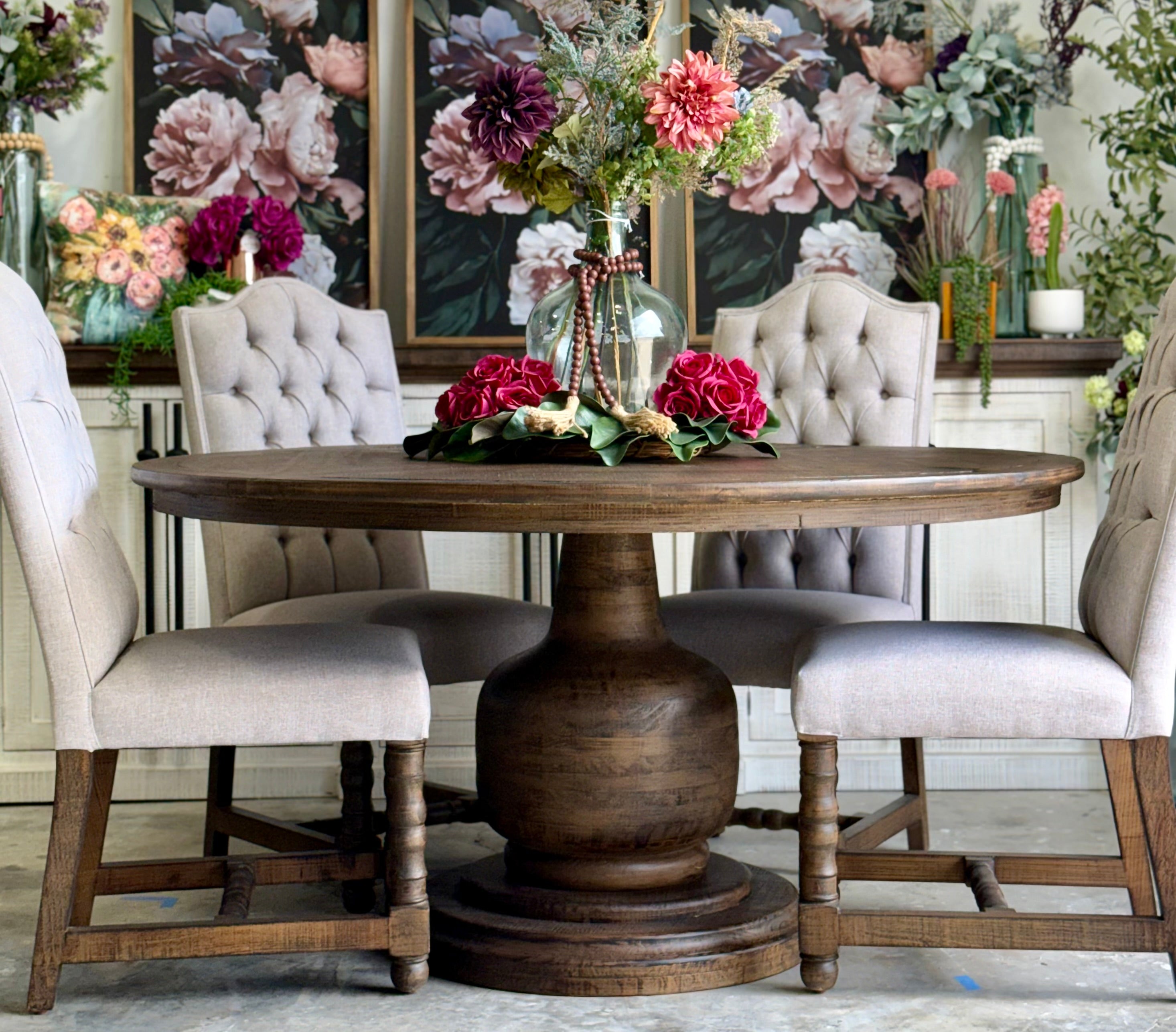 Lilly 60" Round Pedestal Dining Table-Honeywood™