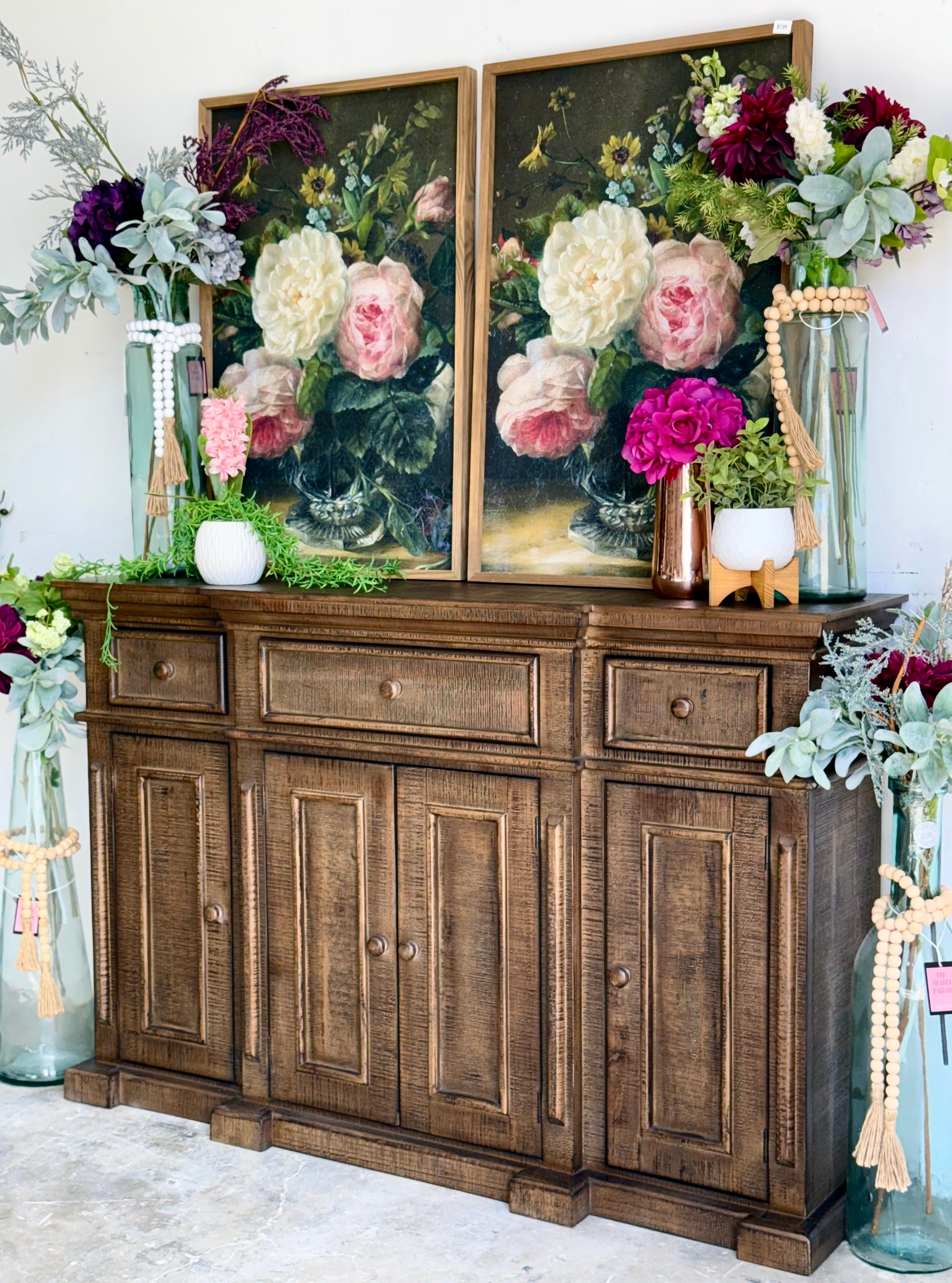 Lindsey 4-Door Console-Honeywood™