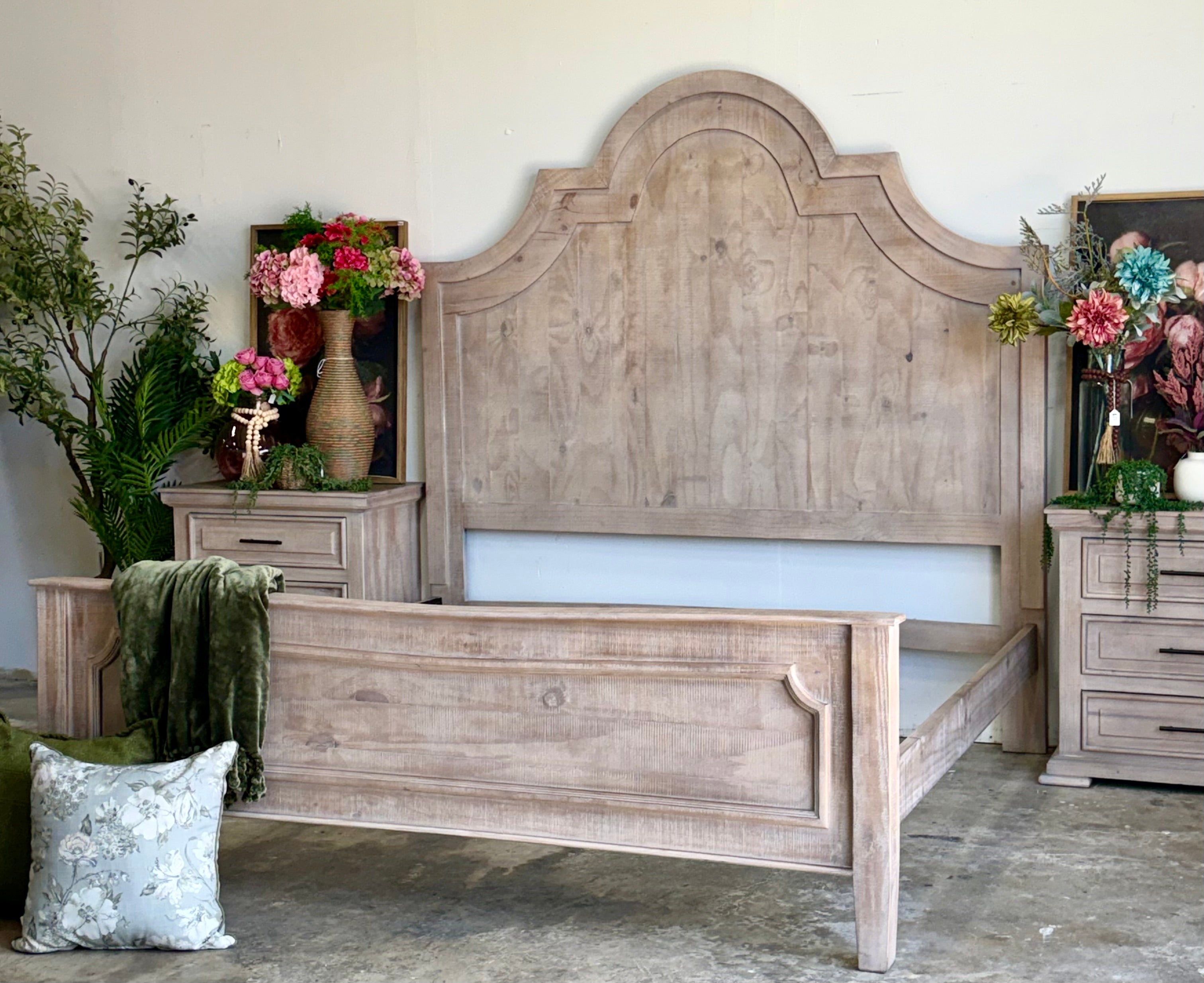 Jessica King Bed-Soft Drift™