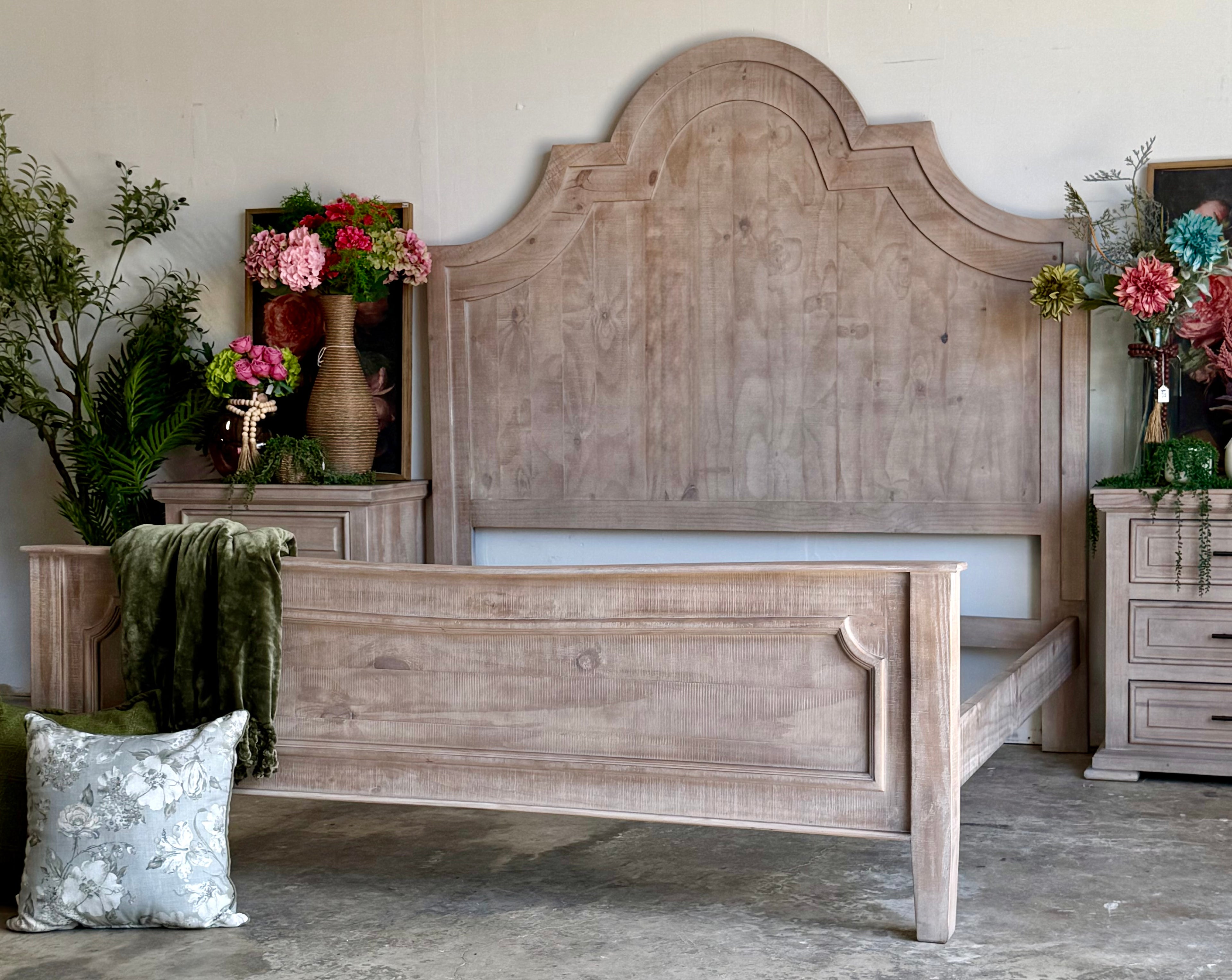 Jessica King Bed-Soft Drift™