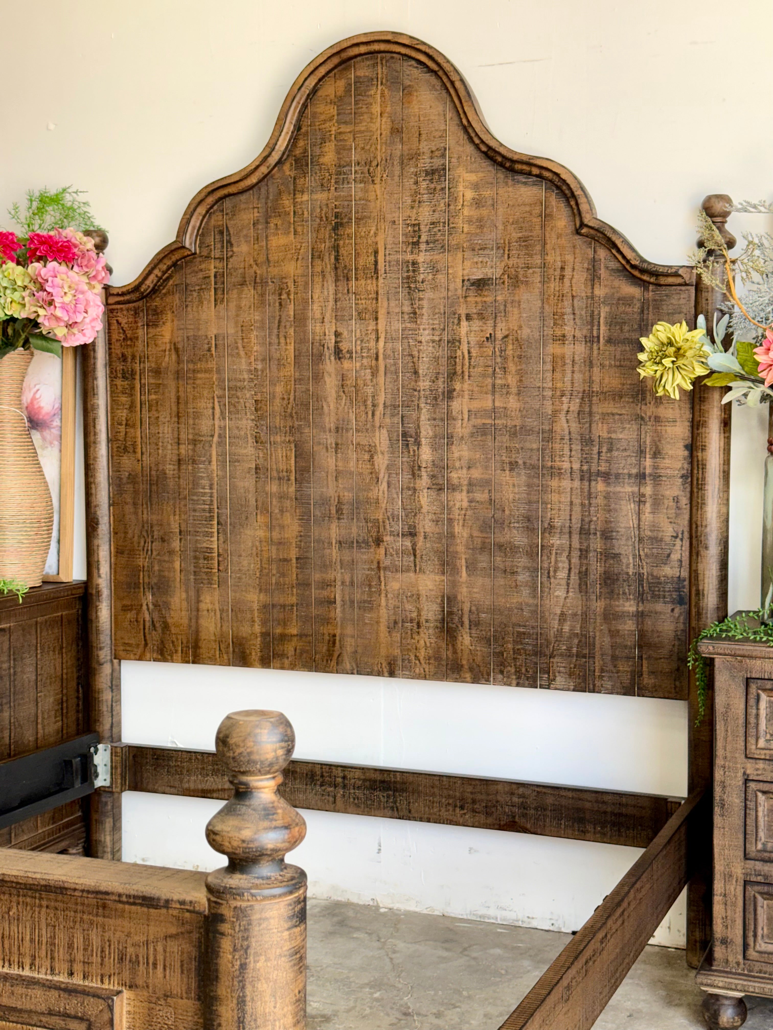 Adele Queen Bed- Honeywood