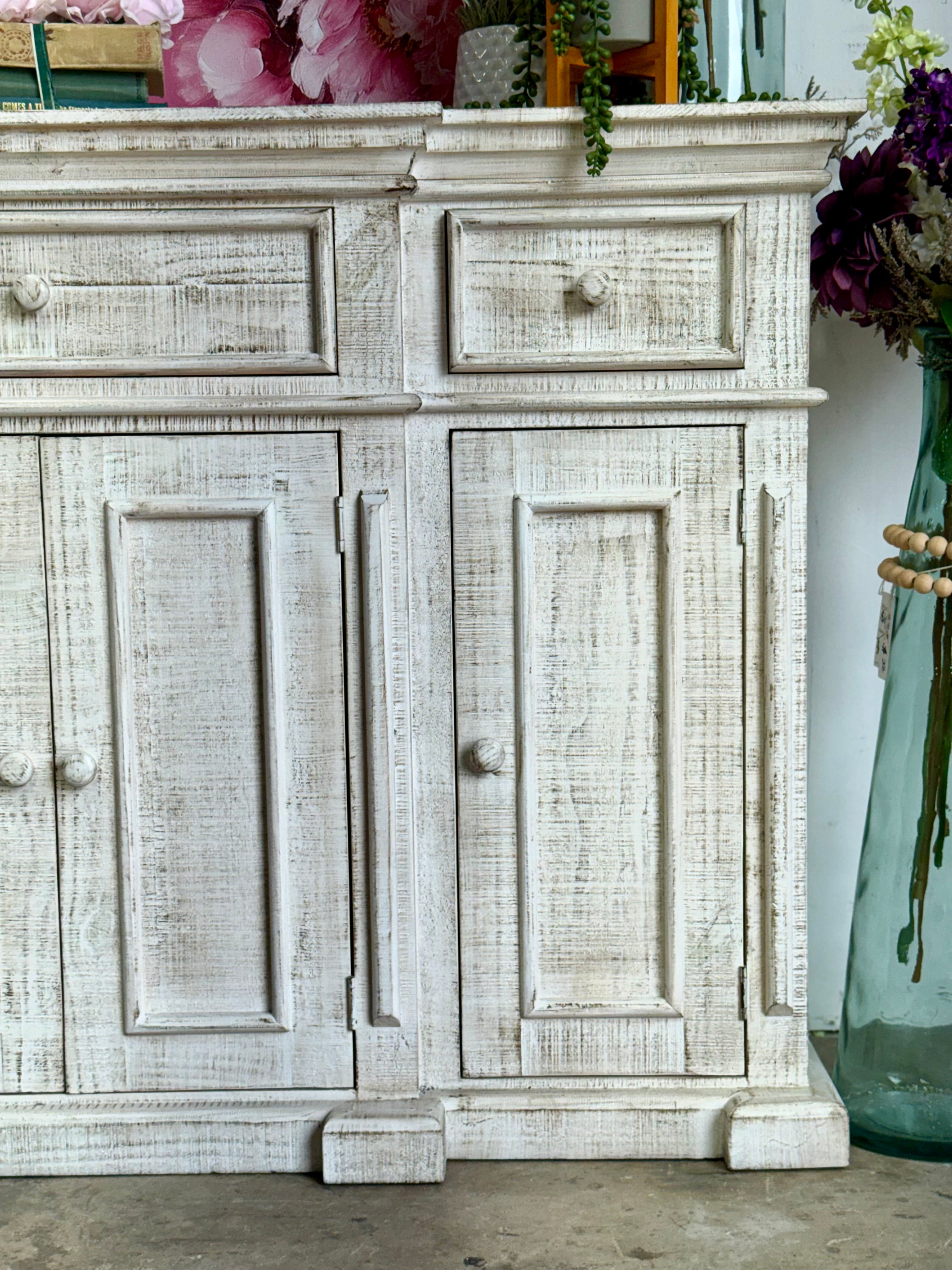 Lindsey 4-Door Console-Toasted Wheat