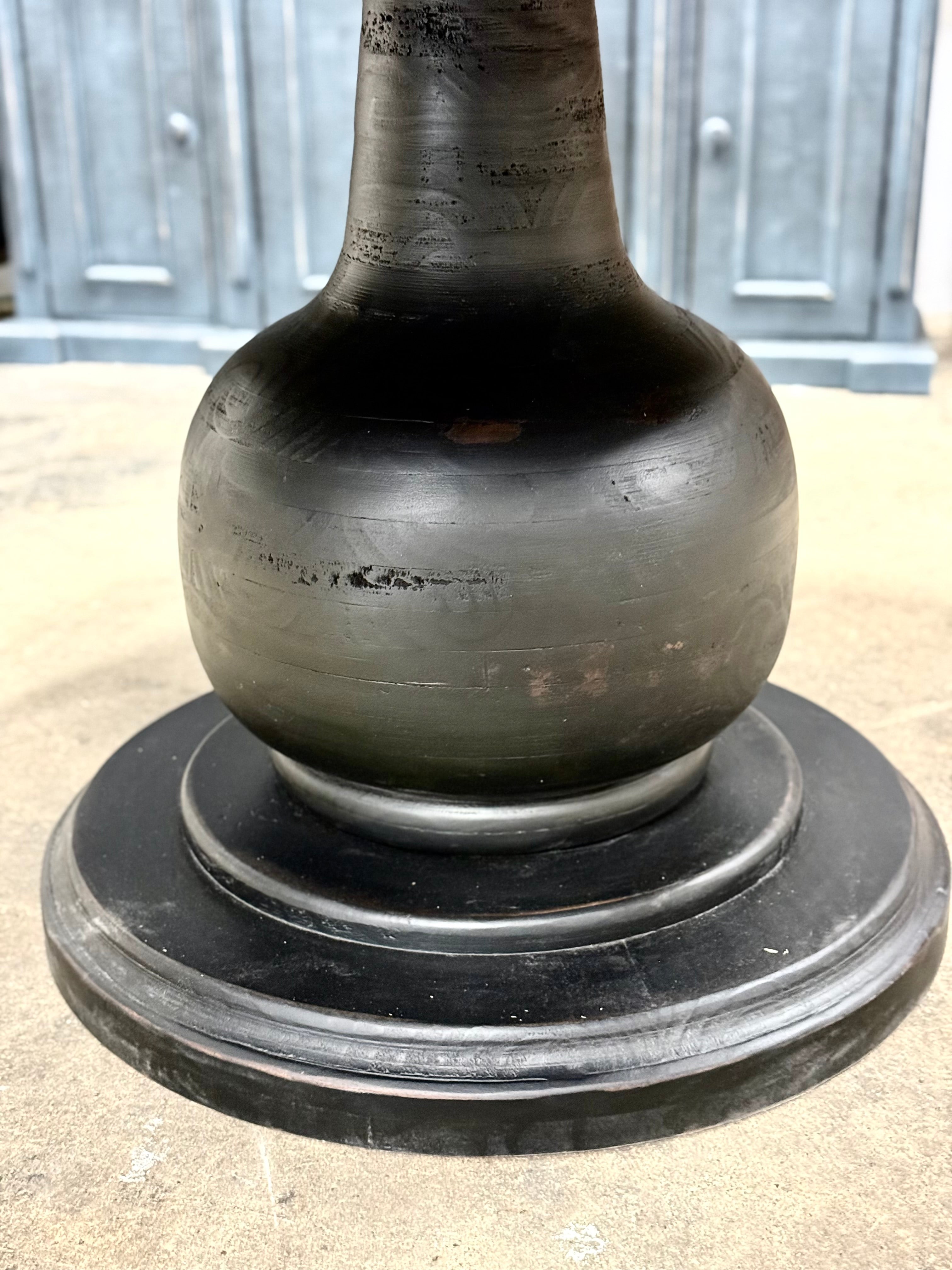 Lilly 60" Round Table - Handrubbed Black