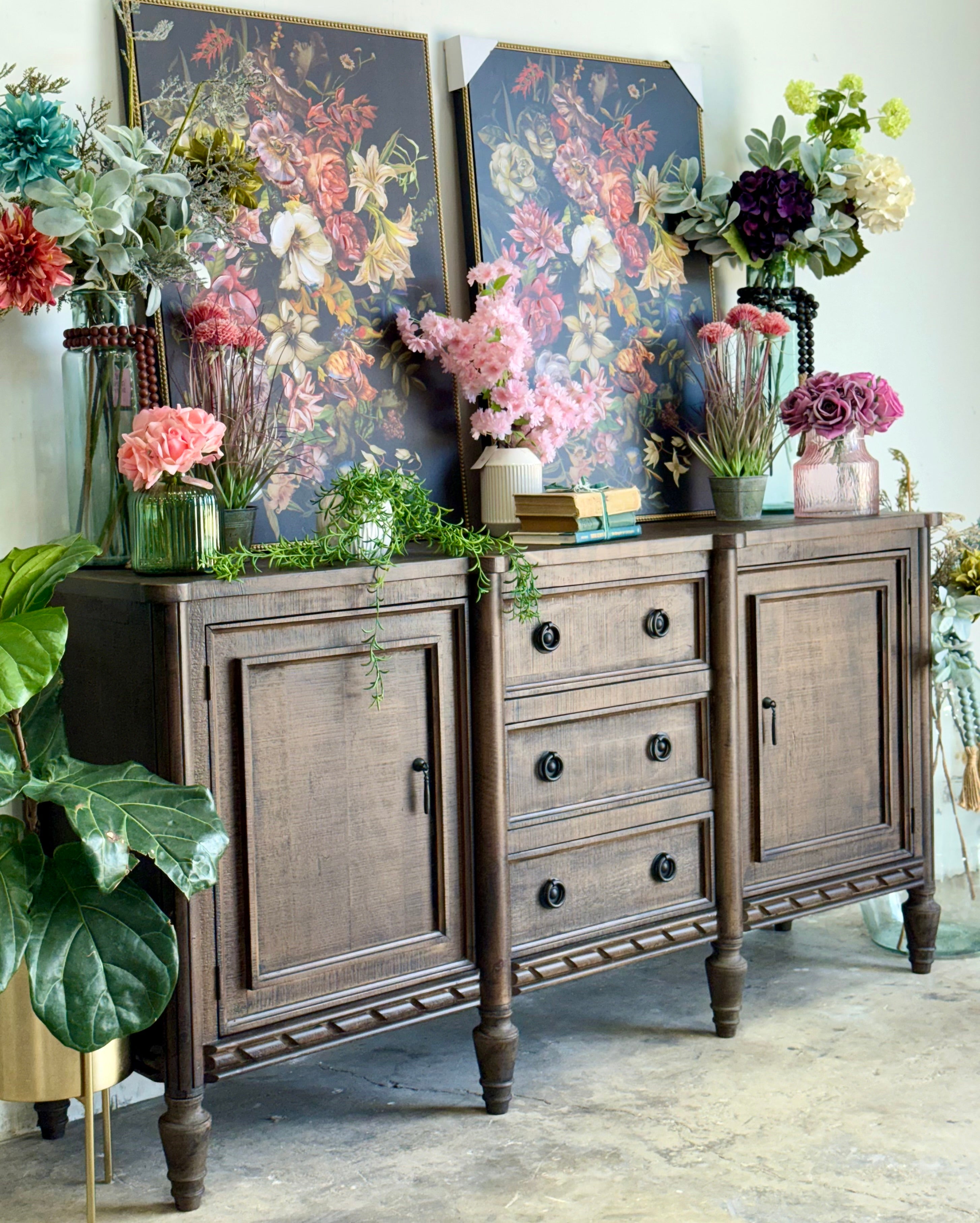 Juliette Console-Honeywood™