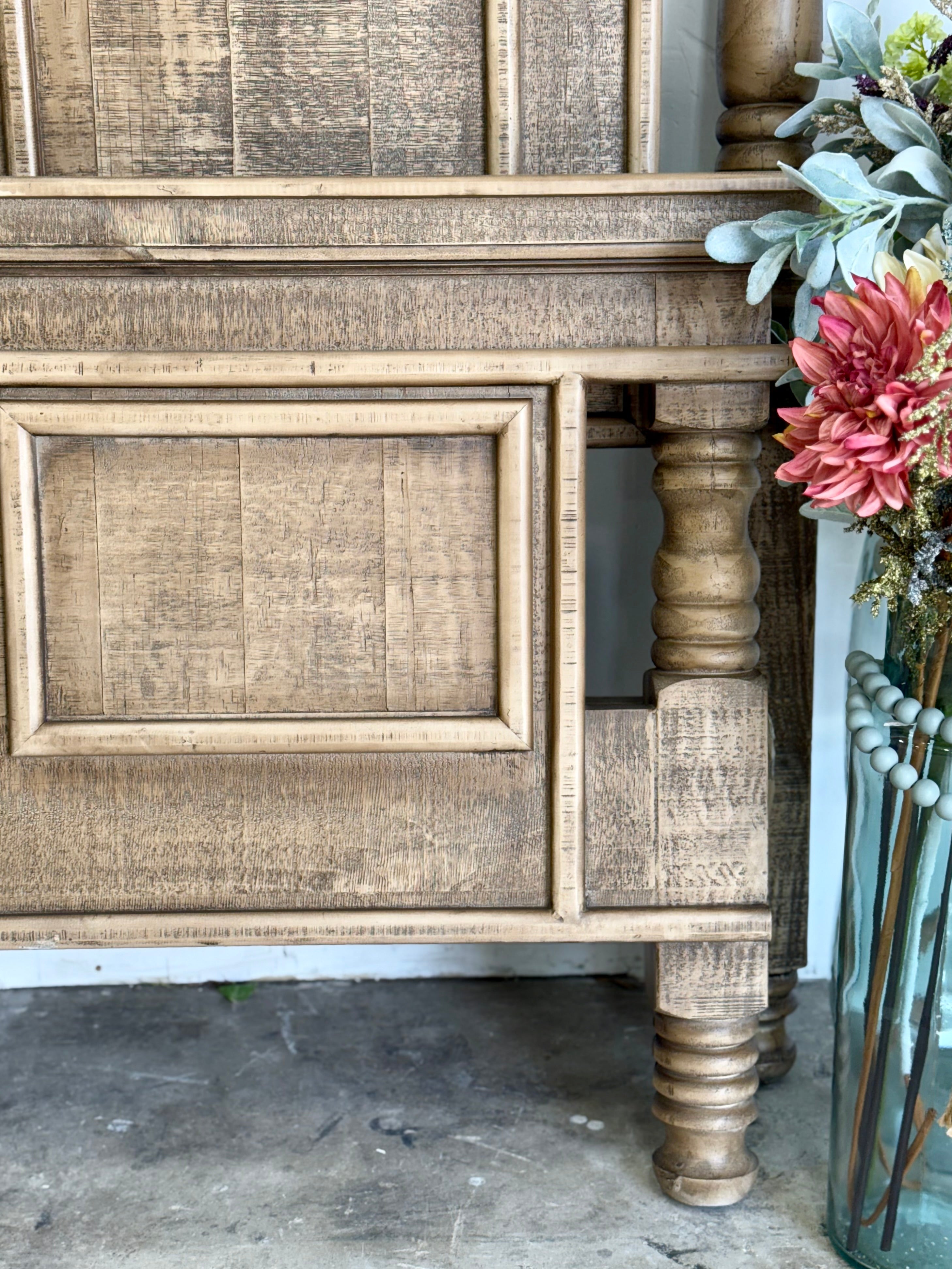 Madison King Bed-Sandstone