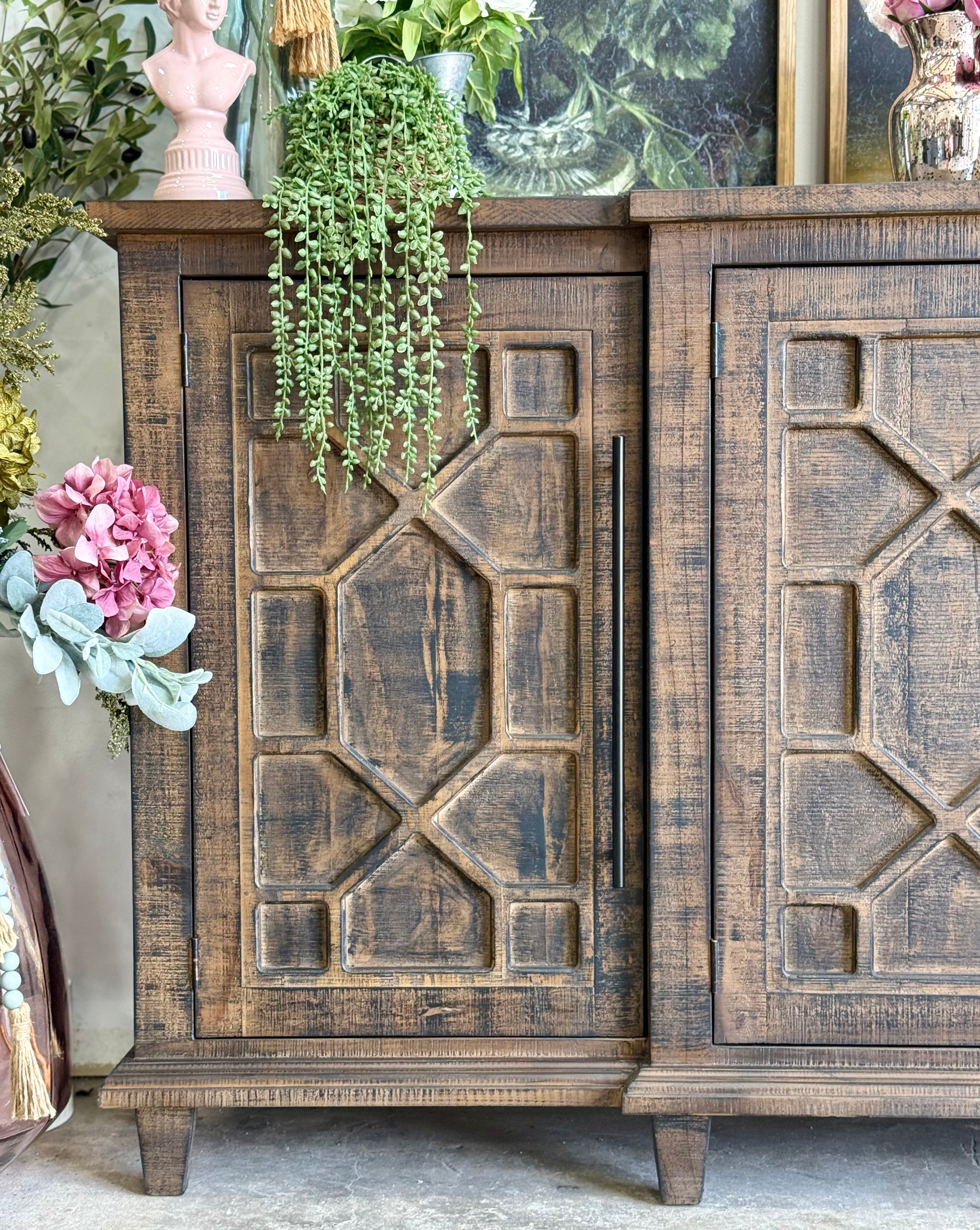 Michelle Console-Honeywood™