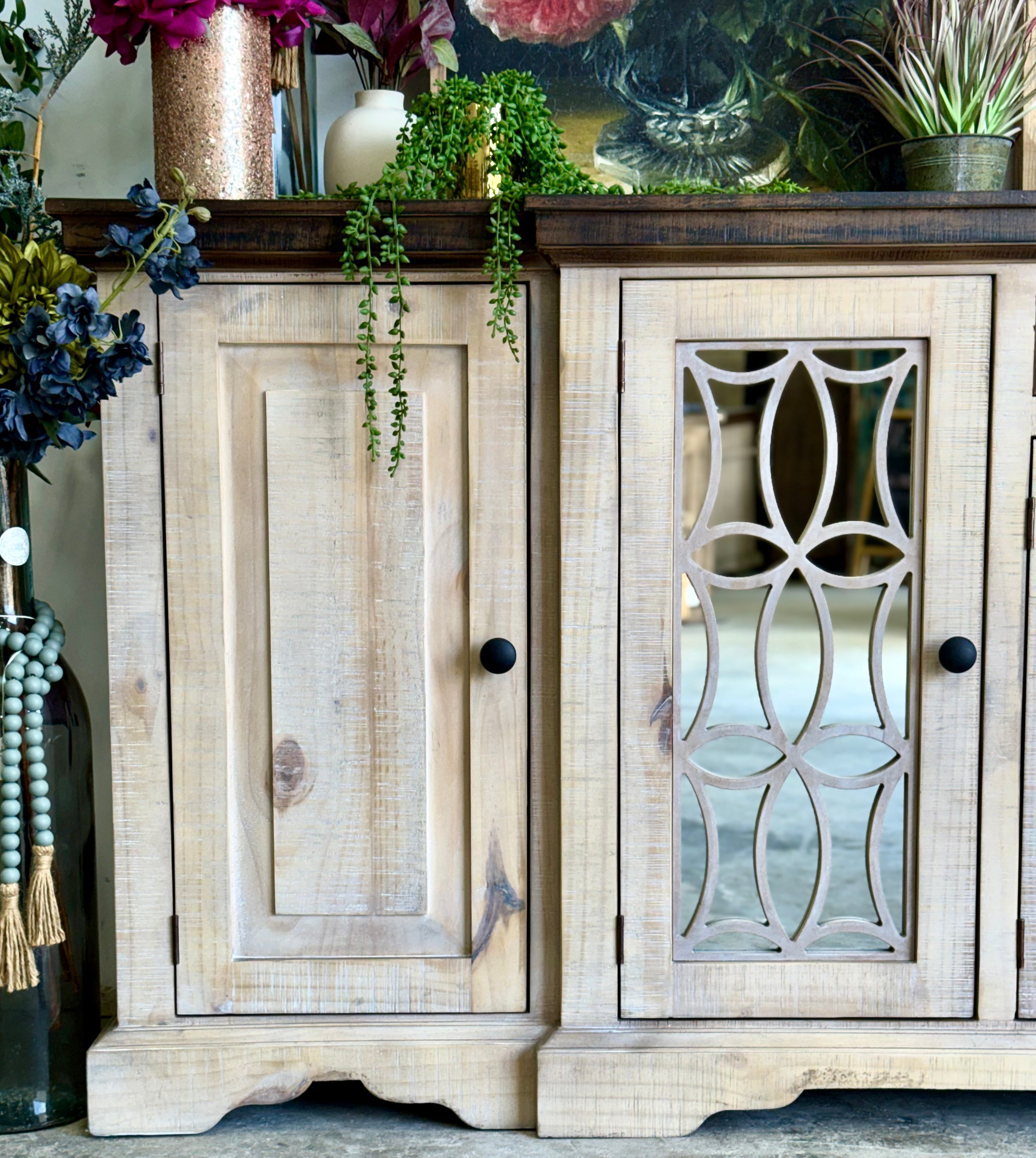 Ava 6 Door 108&