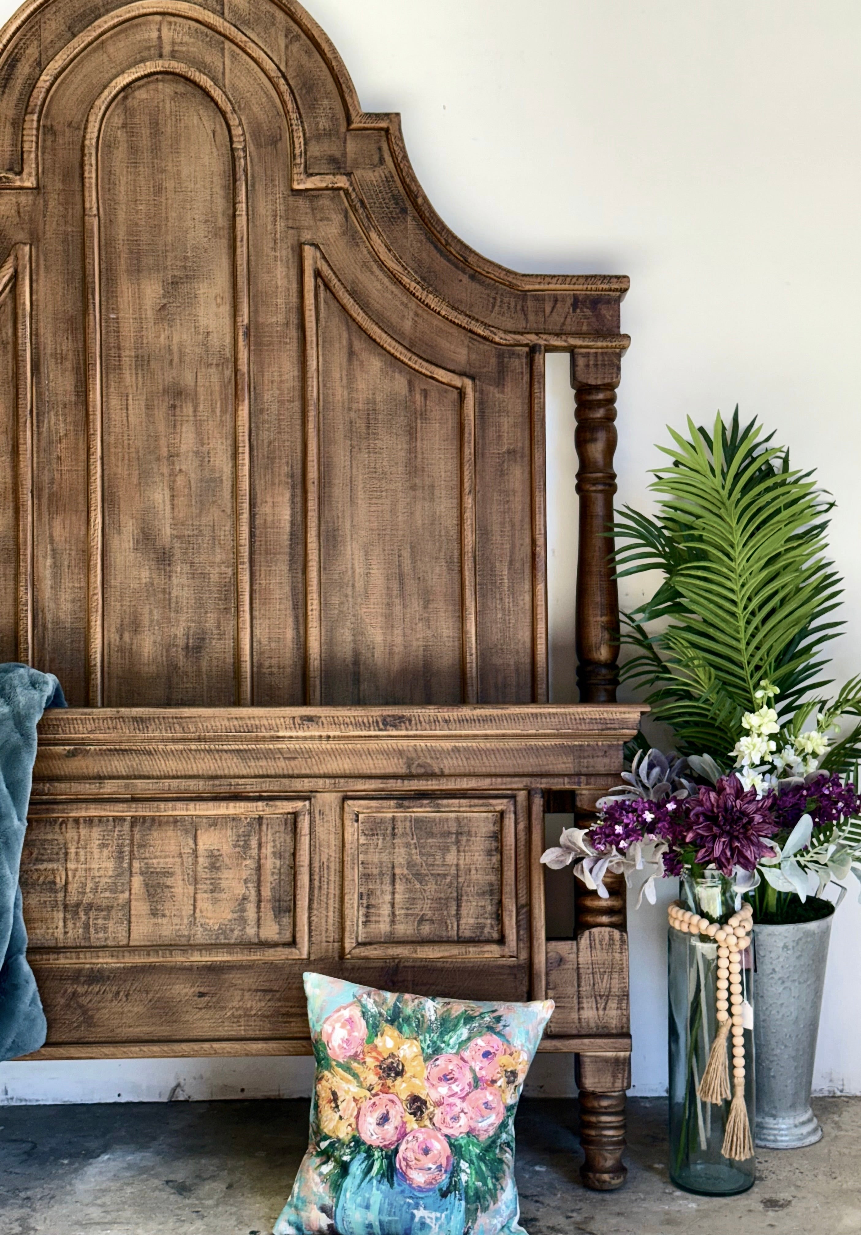 Madison Queen Bed-Honeywood™