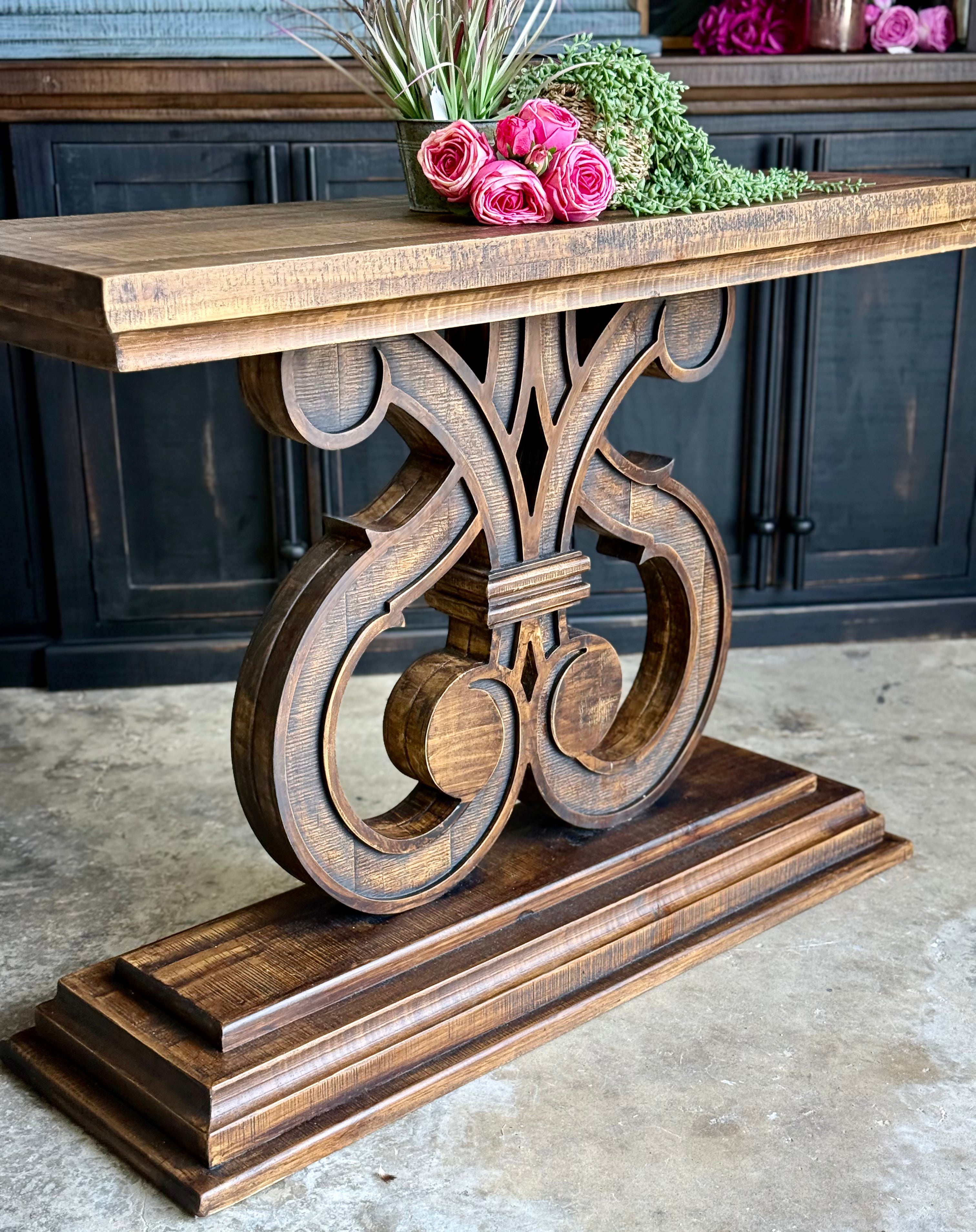 Harp Entryway-Pecan