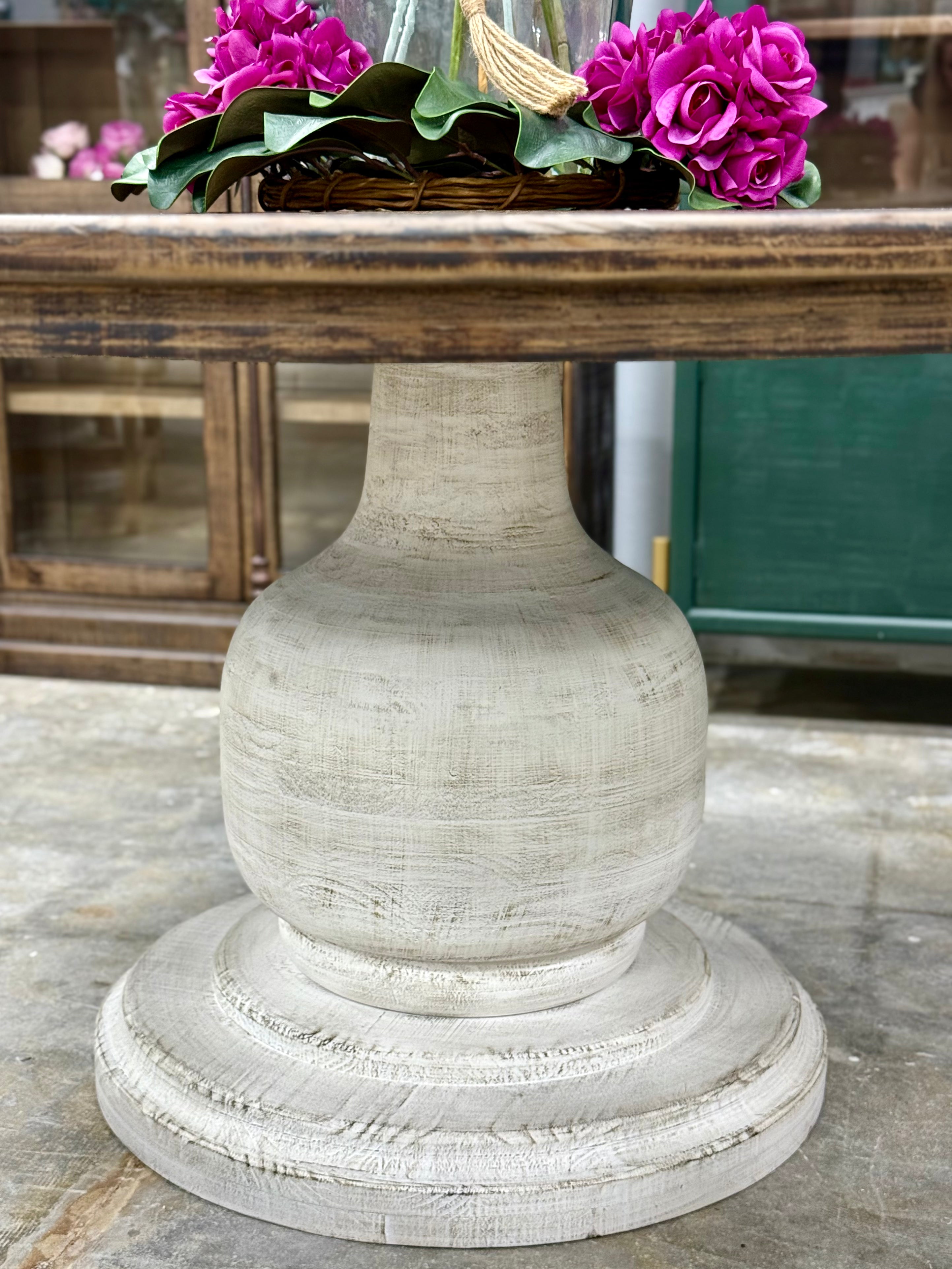 Lilly 60" Round Pedestal Dining Table-White Wheat/Honeywood™