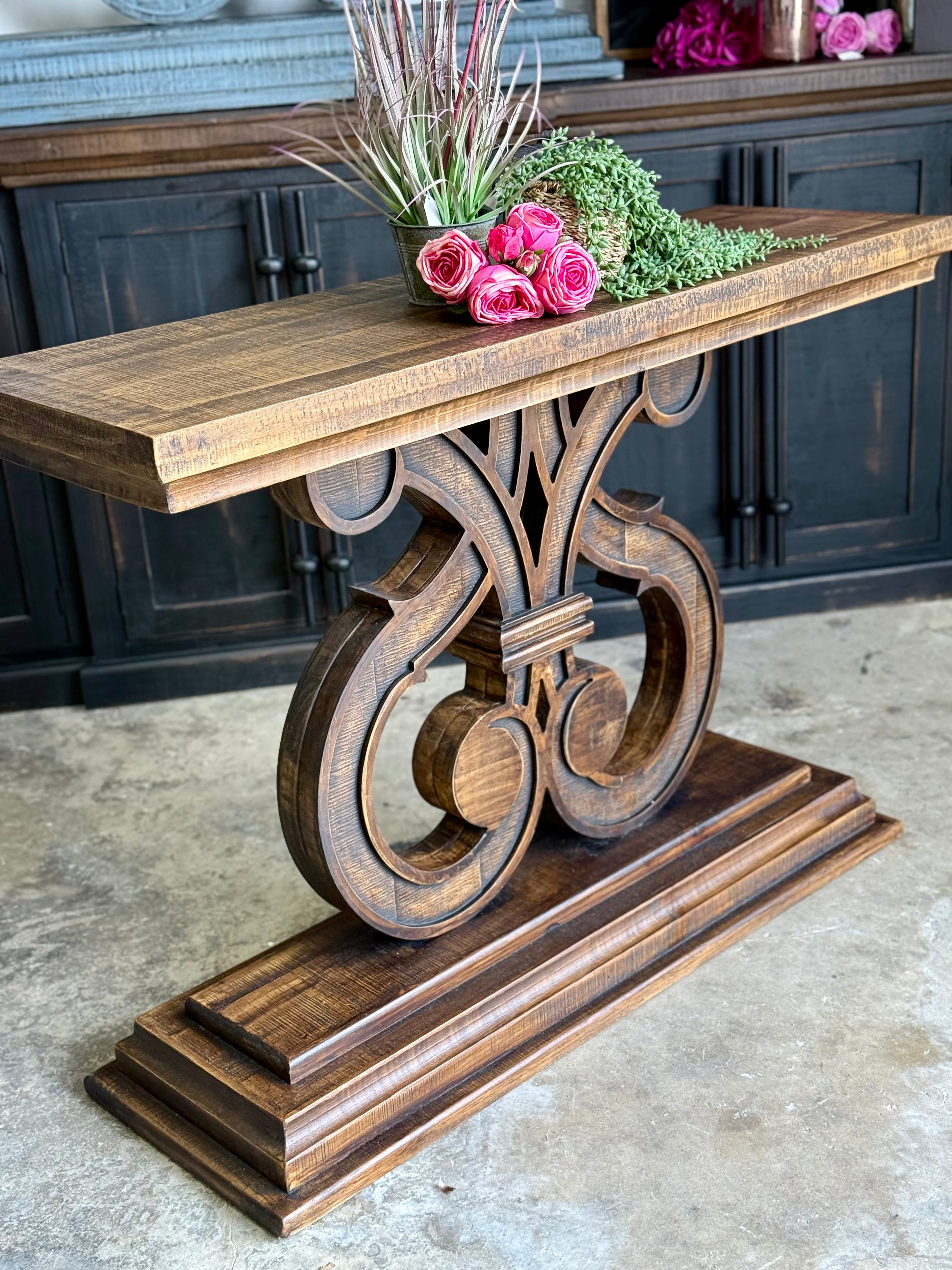 Harp Entryway-Pecan