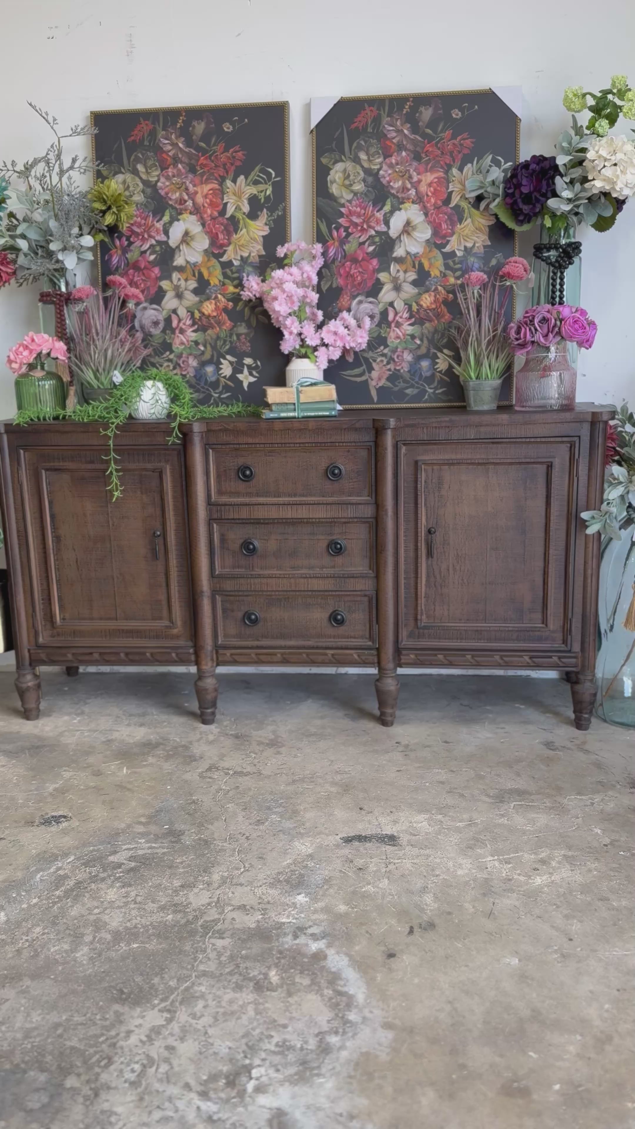 Juliette Console-Honeywood™