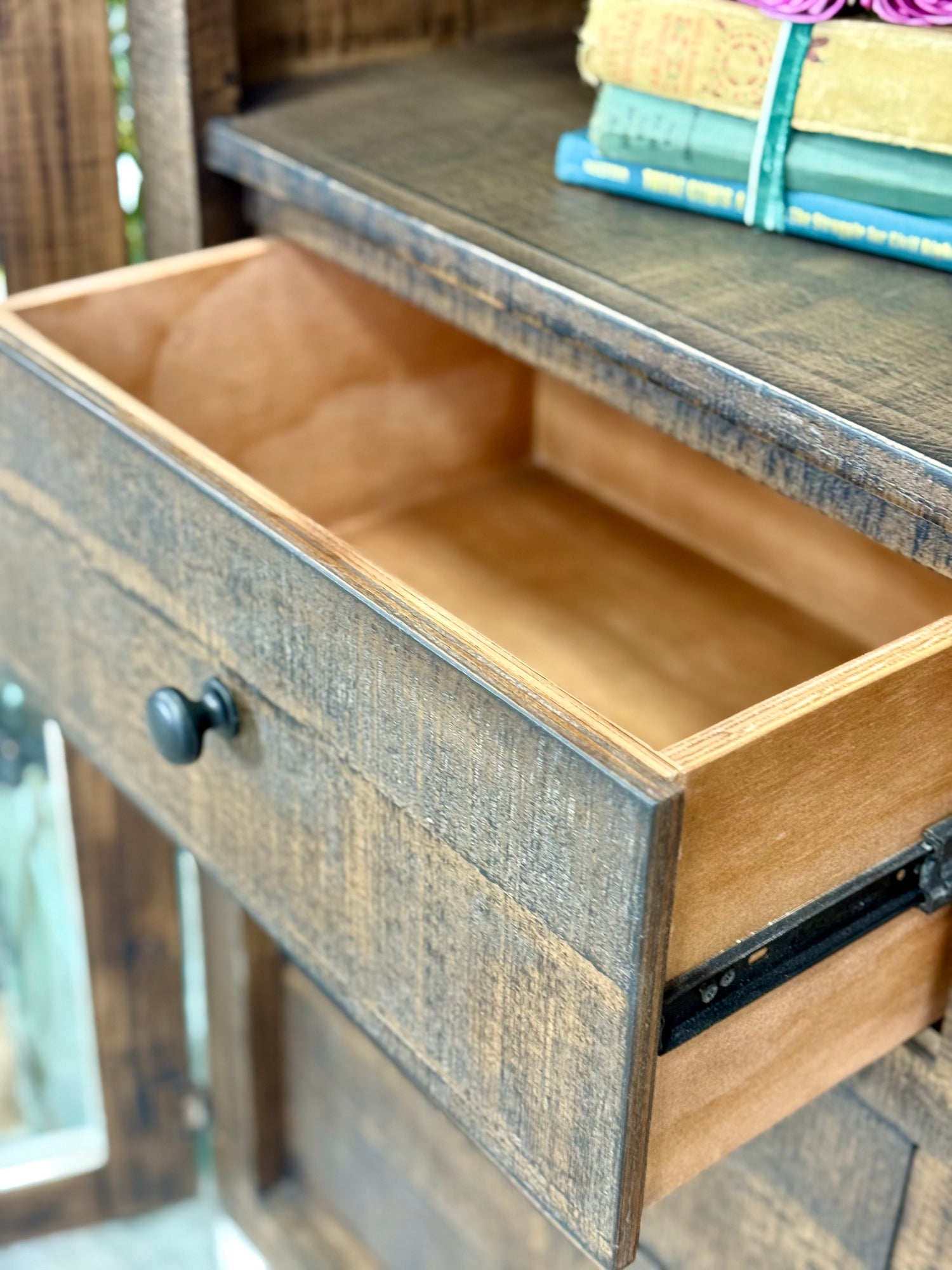 Melody Domed Vitrine-White Wheat/Honeywood