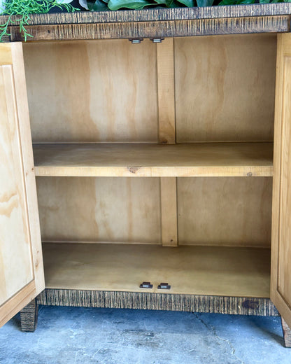 Ivy 4 Door Console-Amberwood