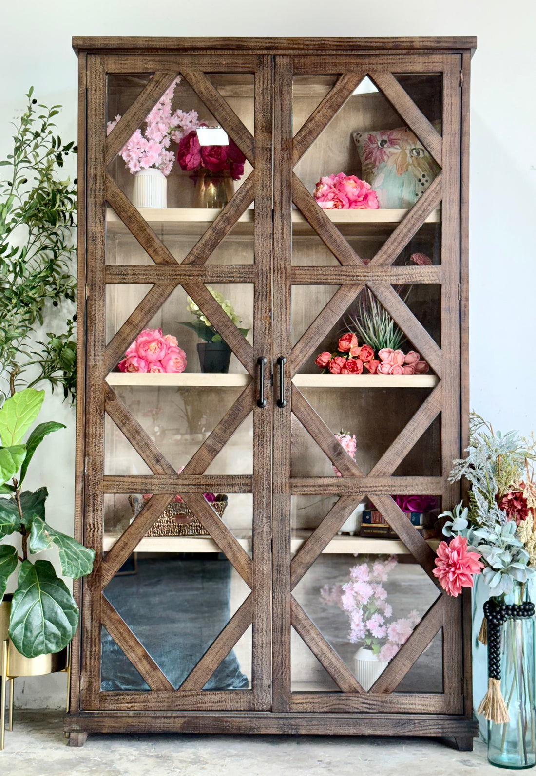 Piper Vitrine-Honeywood™/Dove