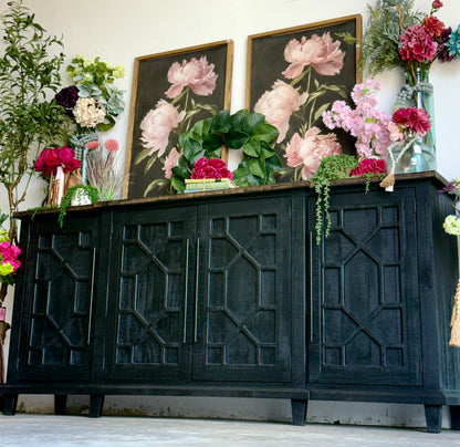 Michelle Console-Black/Honeywood